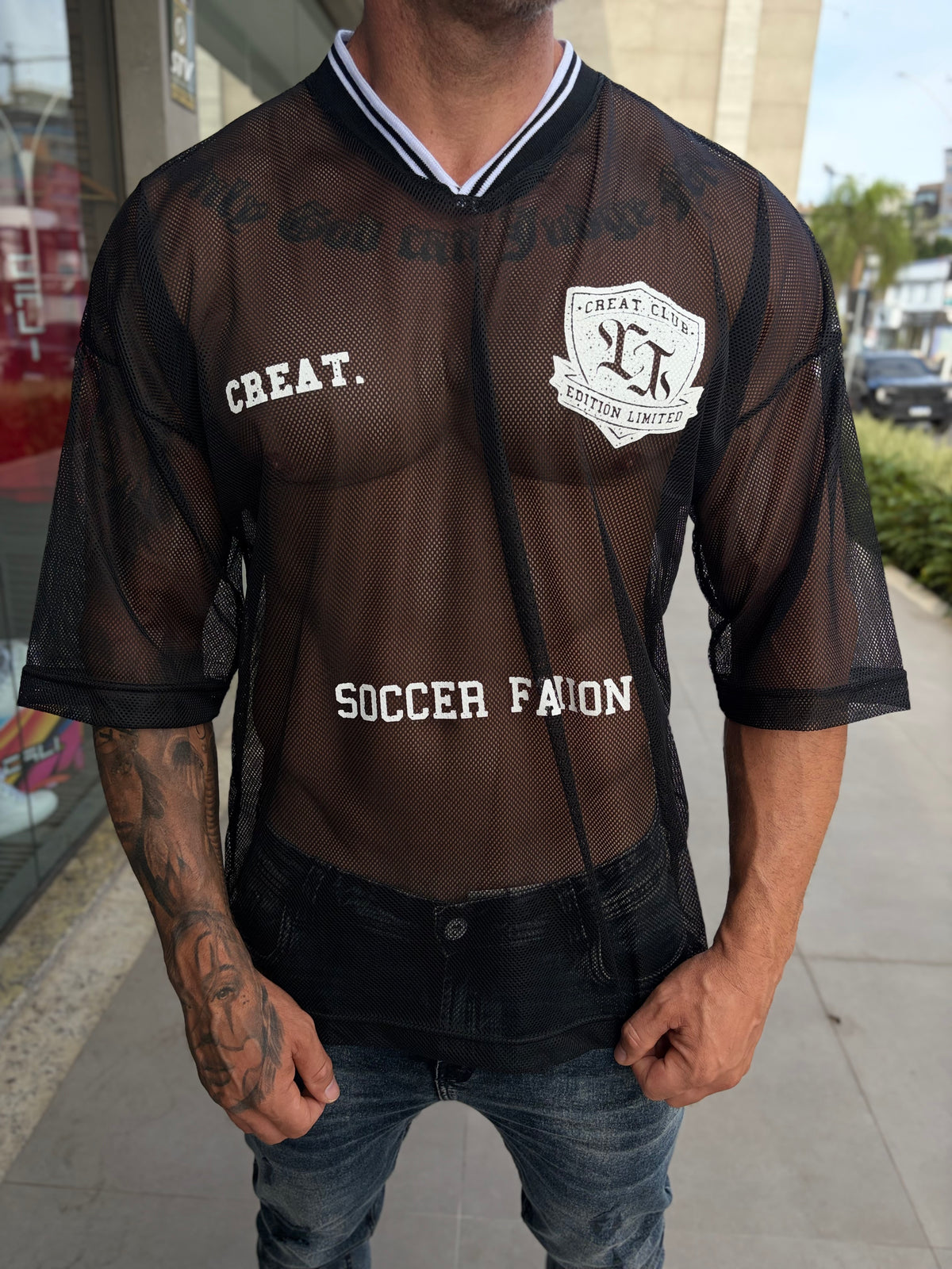 Camiseta oversized Soccer preta - foto 2 de 10
