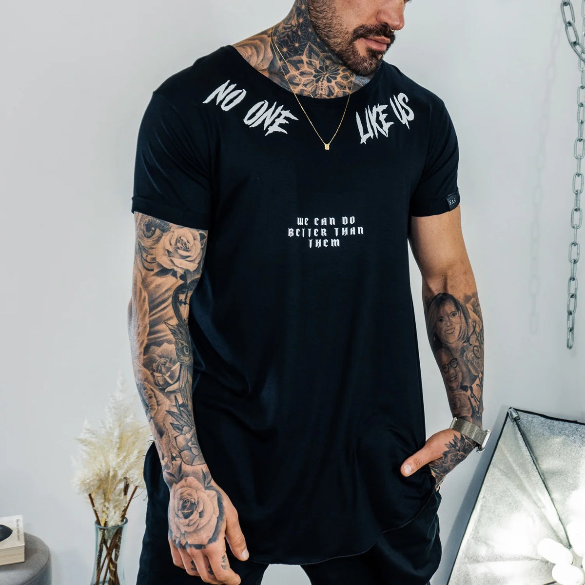 Camiseta No One Blck preta - foto 12 de 13