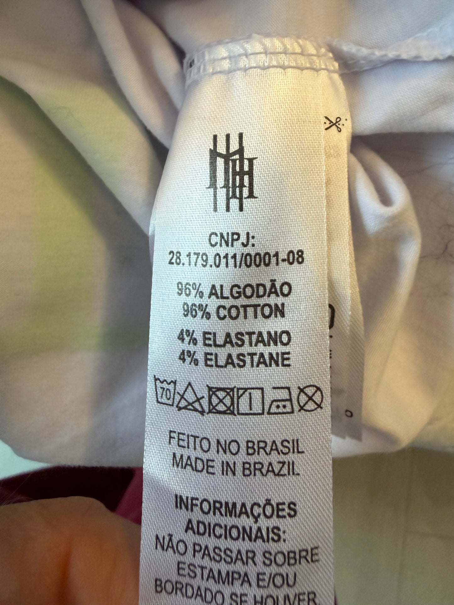 Camiseta Mahe Over Spray Paint White