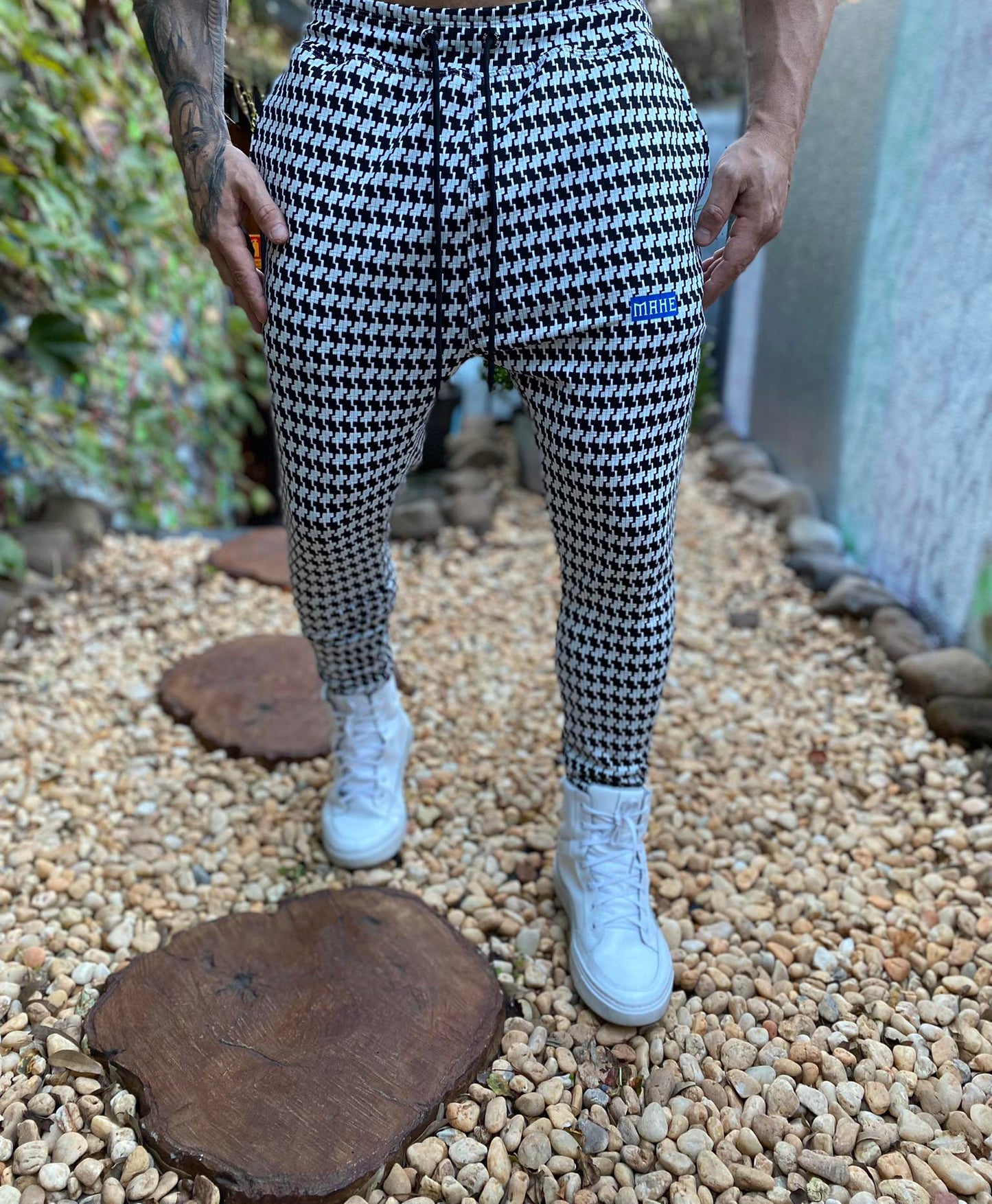 Calça Moletom Mahe Black White