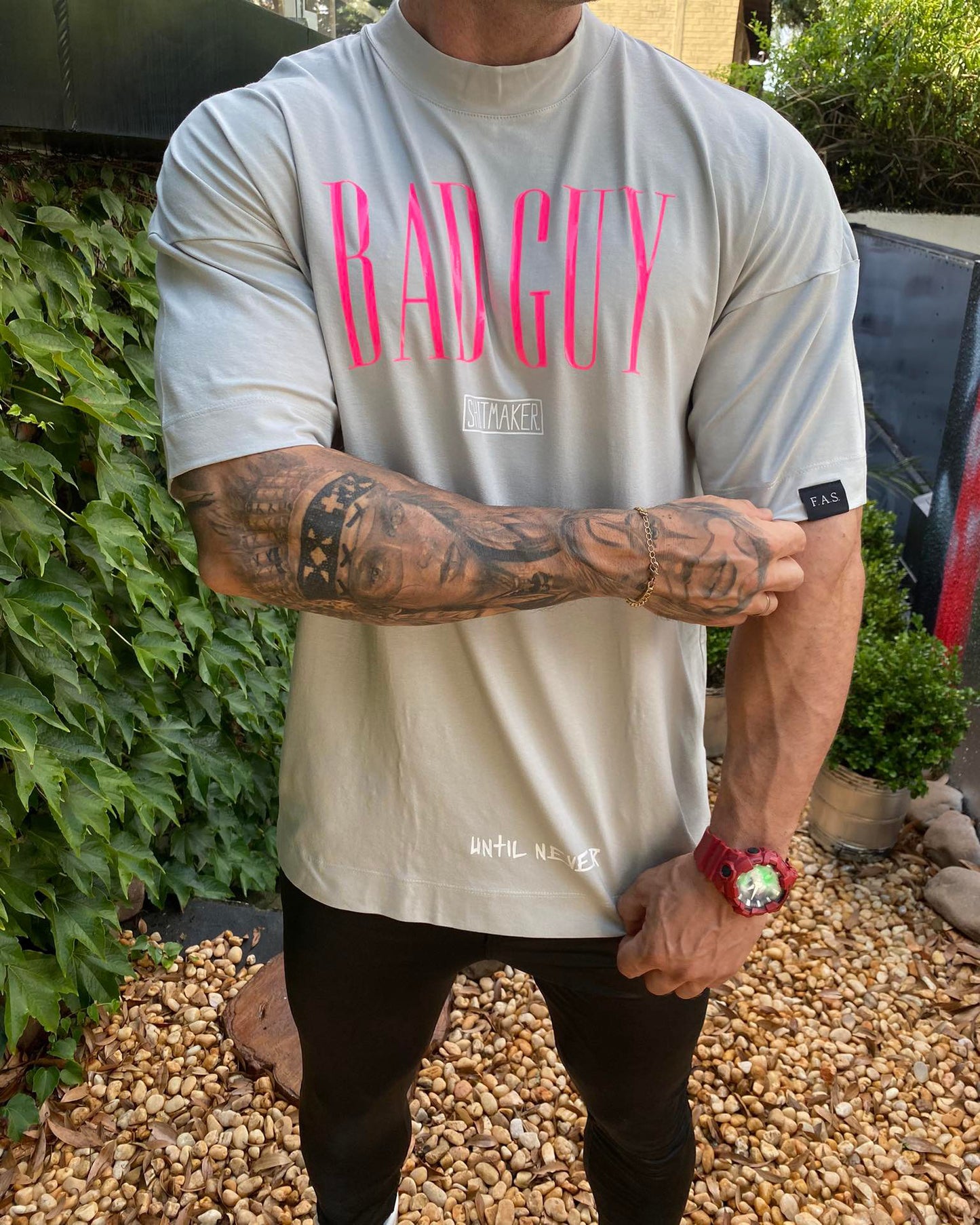 Camiseta Oversized Bad Grey