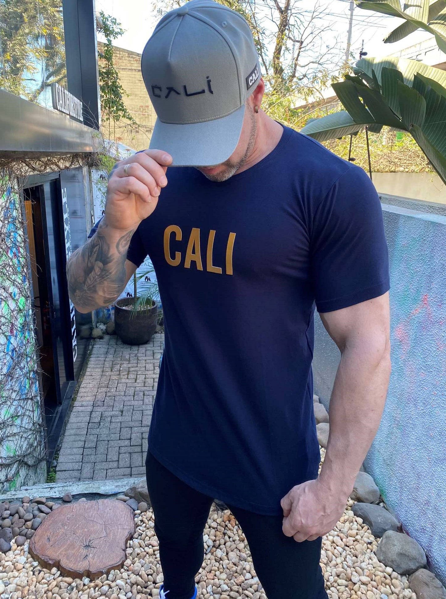 Camiseta Cali Sat Nam