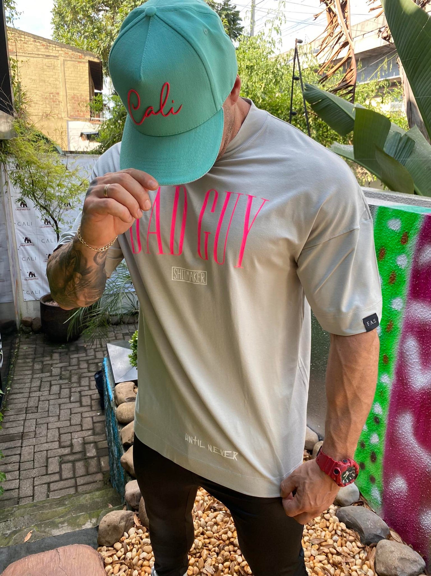 Camiseta Oversized Bad Grey