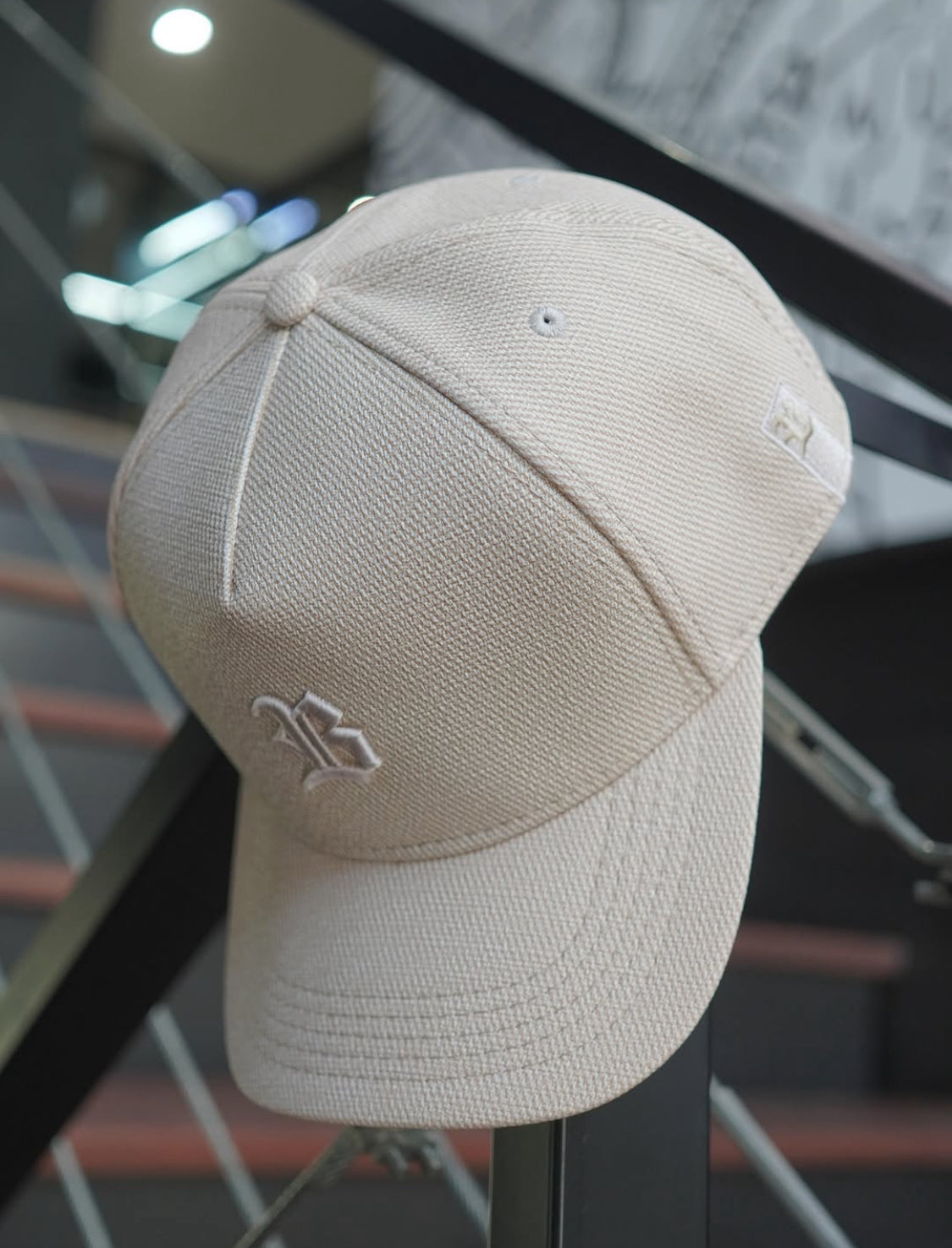 Boné Snapback Linho Bege Exclusive