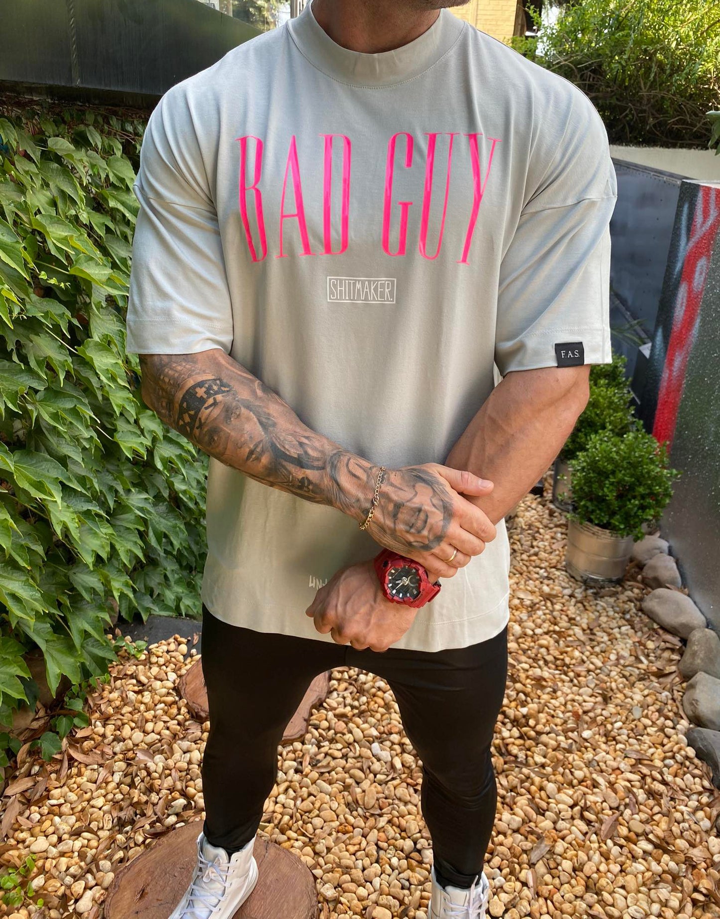Camiseta Oversized Bad Grey