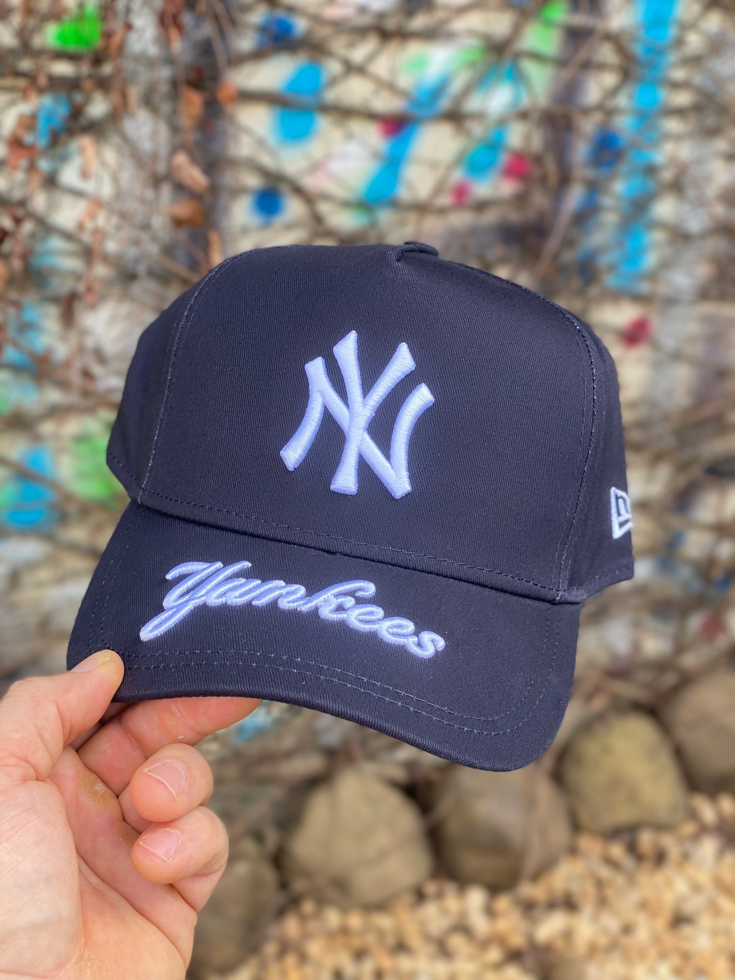 Boné New Era Yankess Marinho Branco