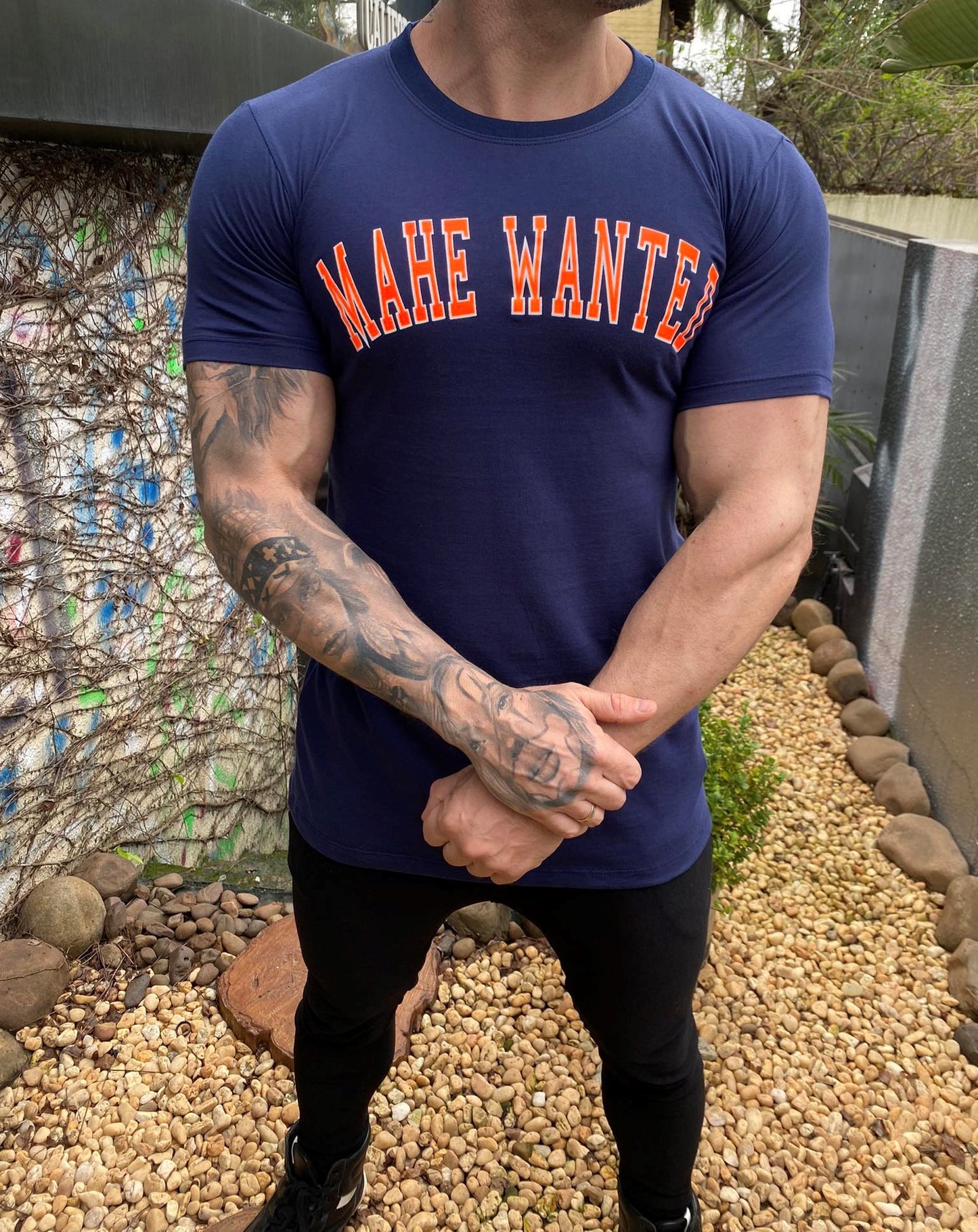 Camiseta Mahe Neon Blue