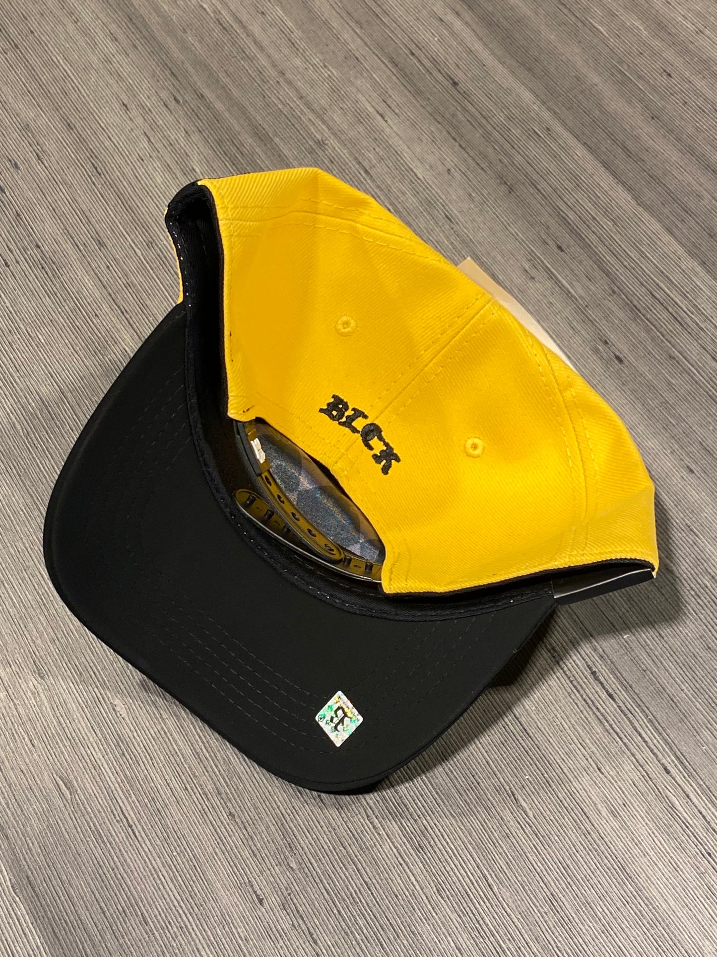 Boné BLCK Yellow Galaxy