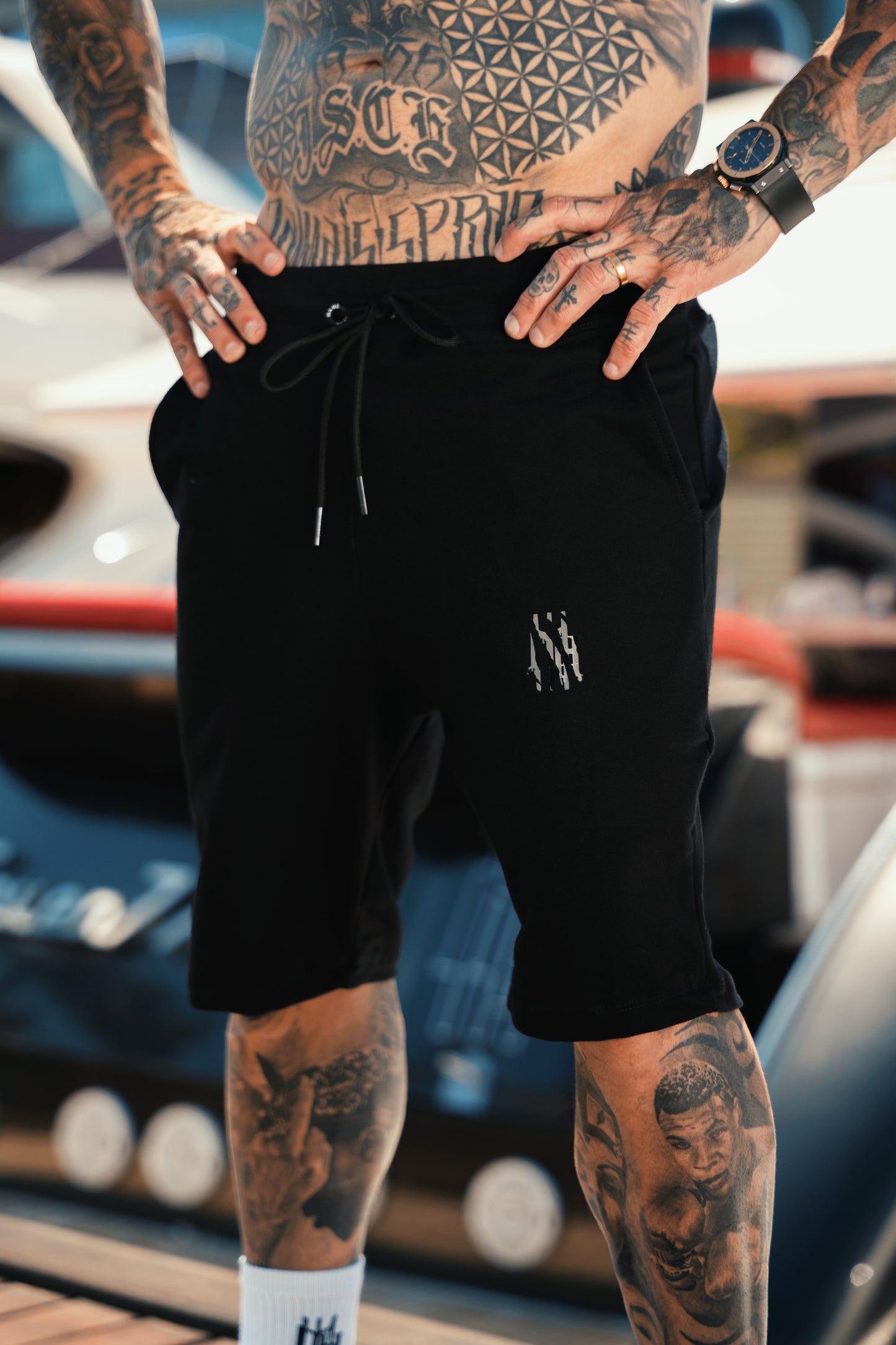 Bermuda Mahe Black Logo