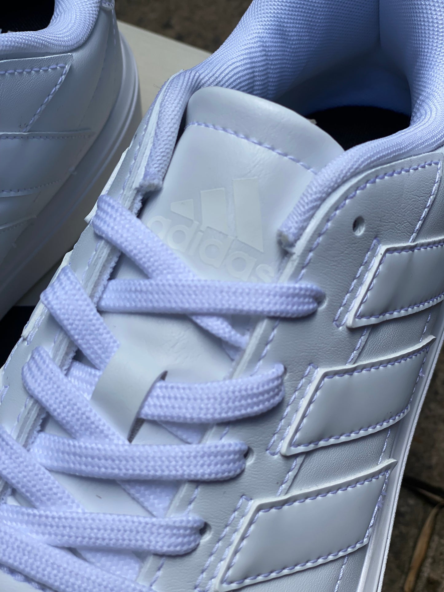 Tênis Adidas White Cano Baixo Branco