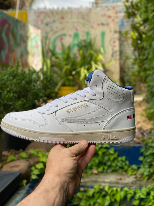 Tênis Collab Fila x New Era