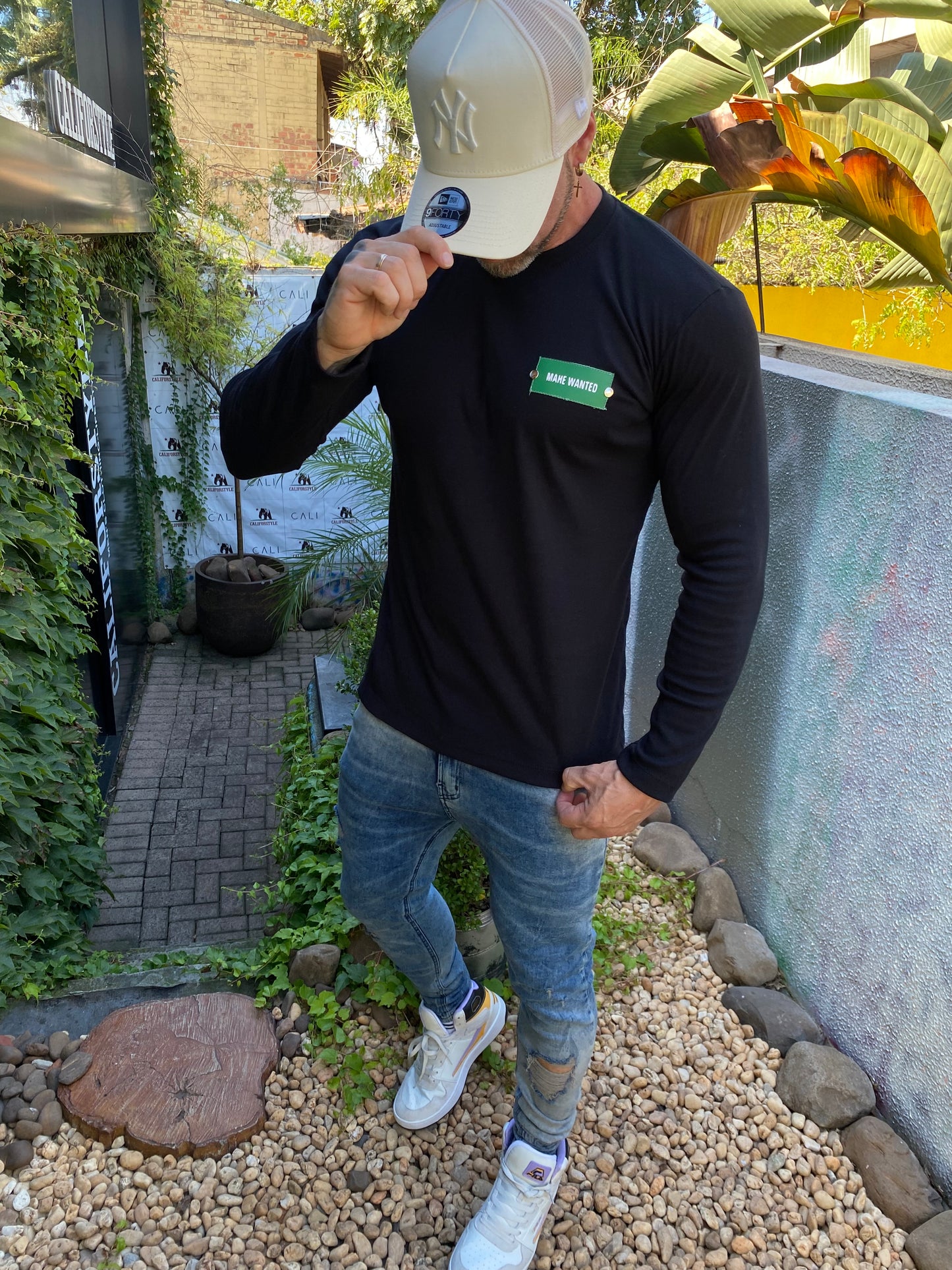 Camiseta Mahe Manga Longa Mônaco