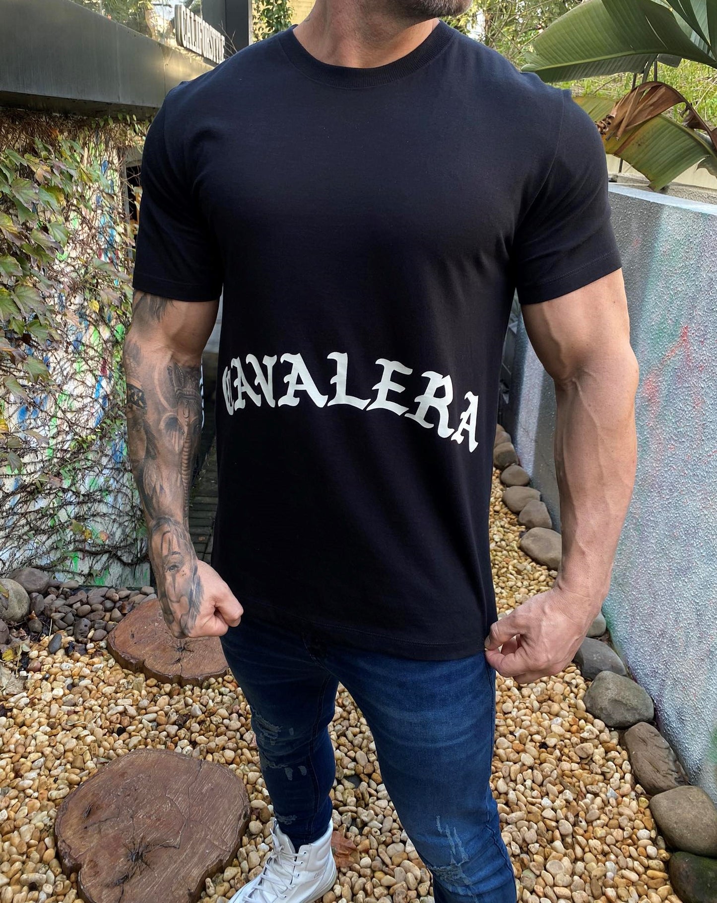 Camiseta Cavalera Gothic