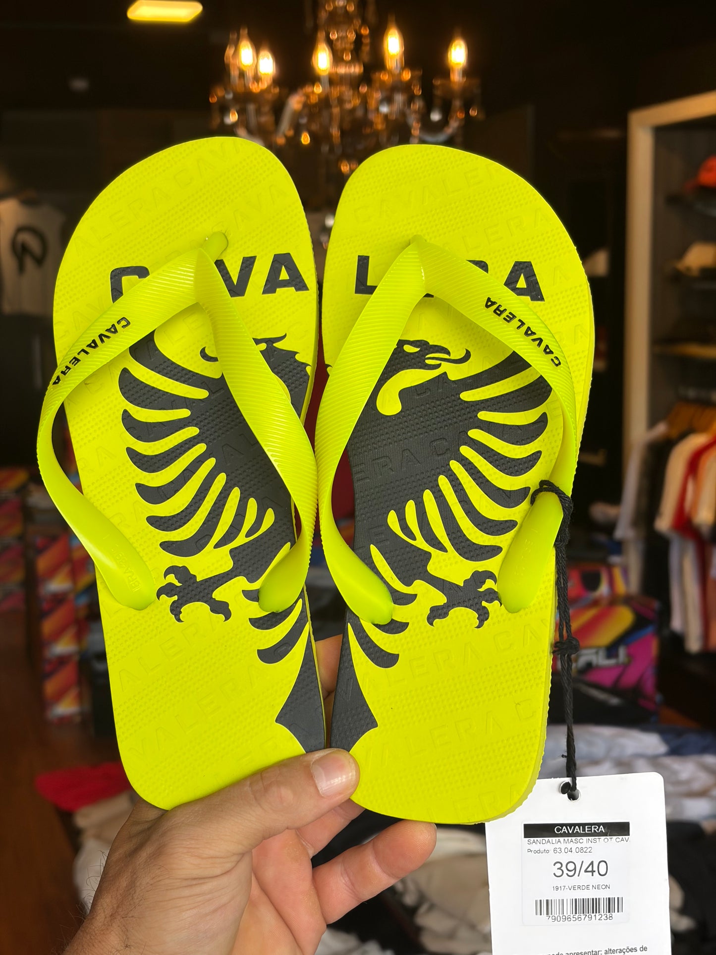 Chinelo Cavalera Neon