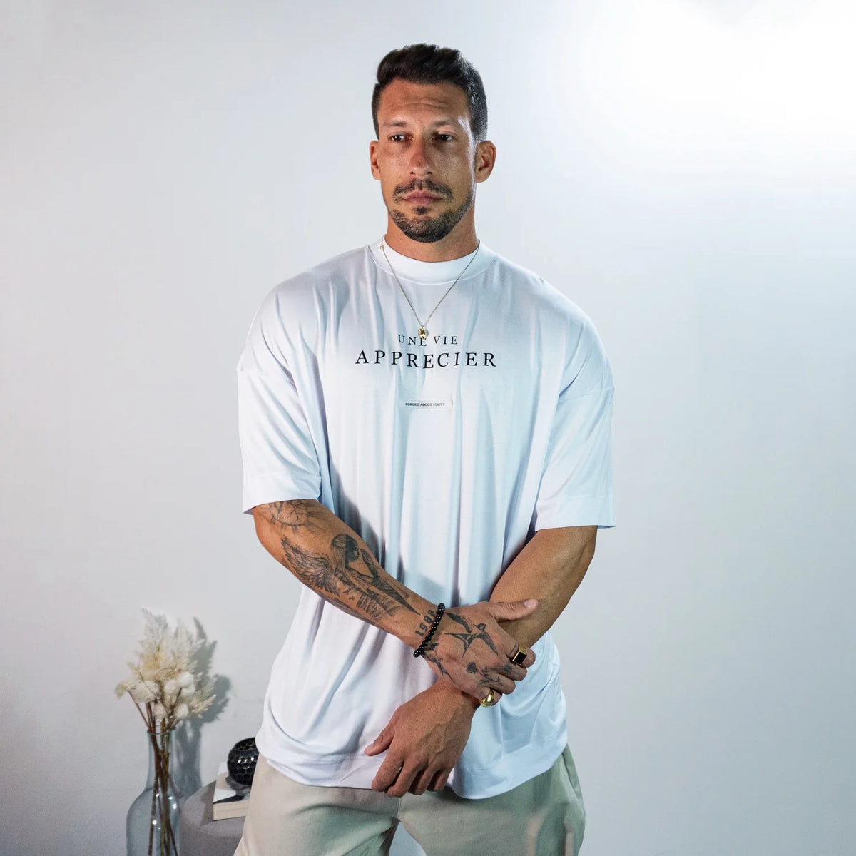 Camiseta Une Vie branca oversized