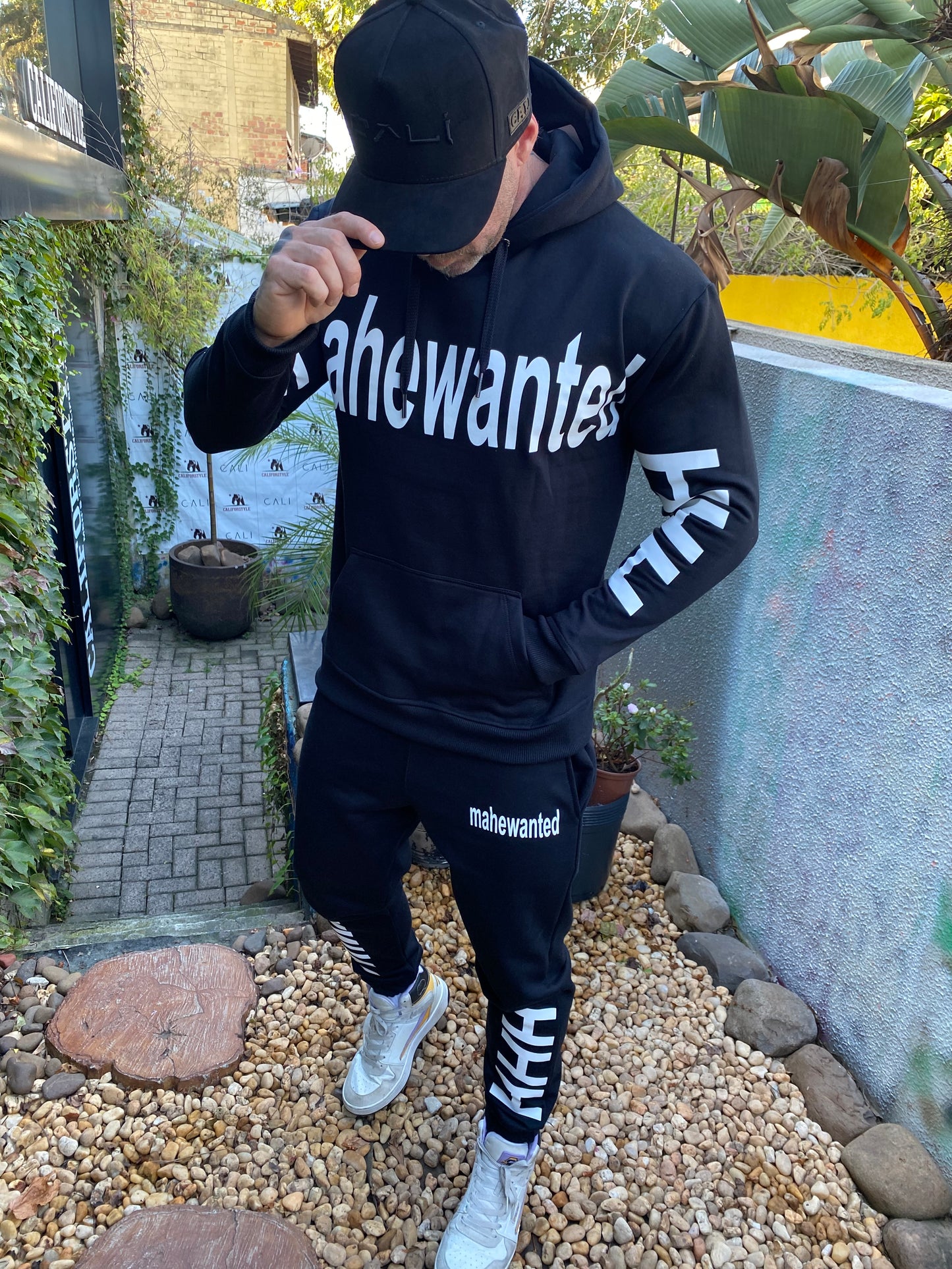 Conjunto Moletom Mahe Black White