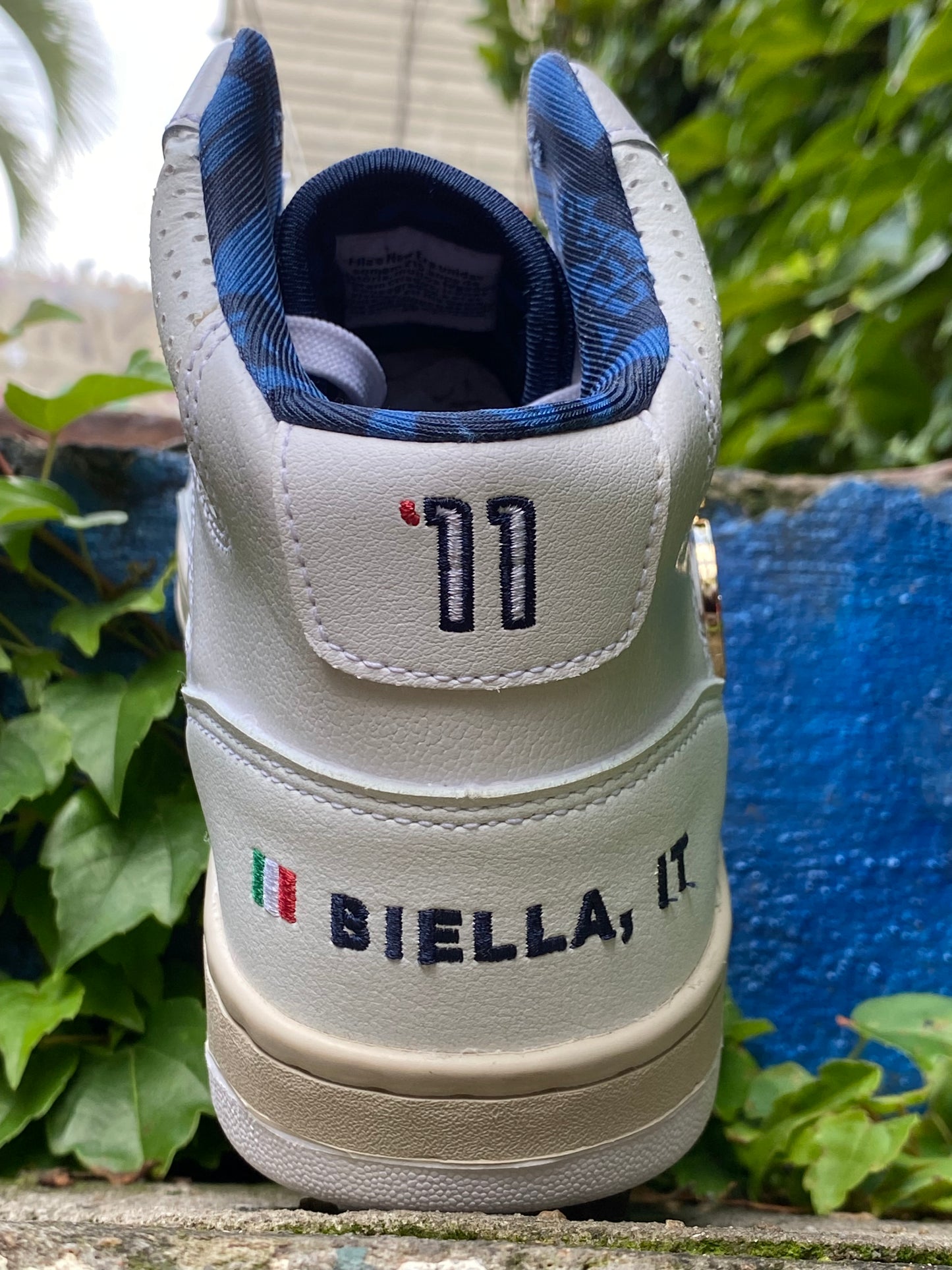 Tênis Collab Fila x New Era