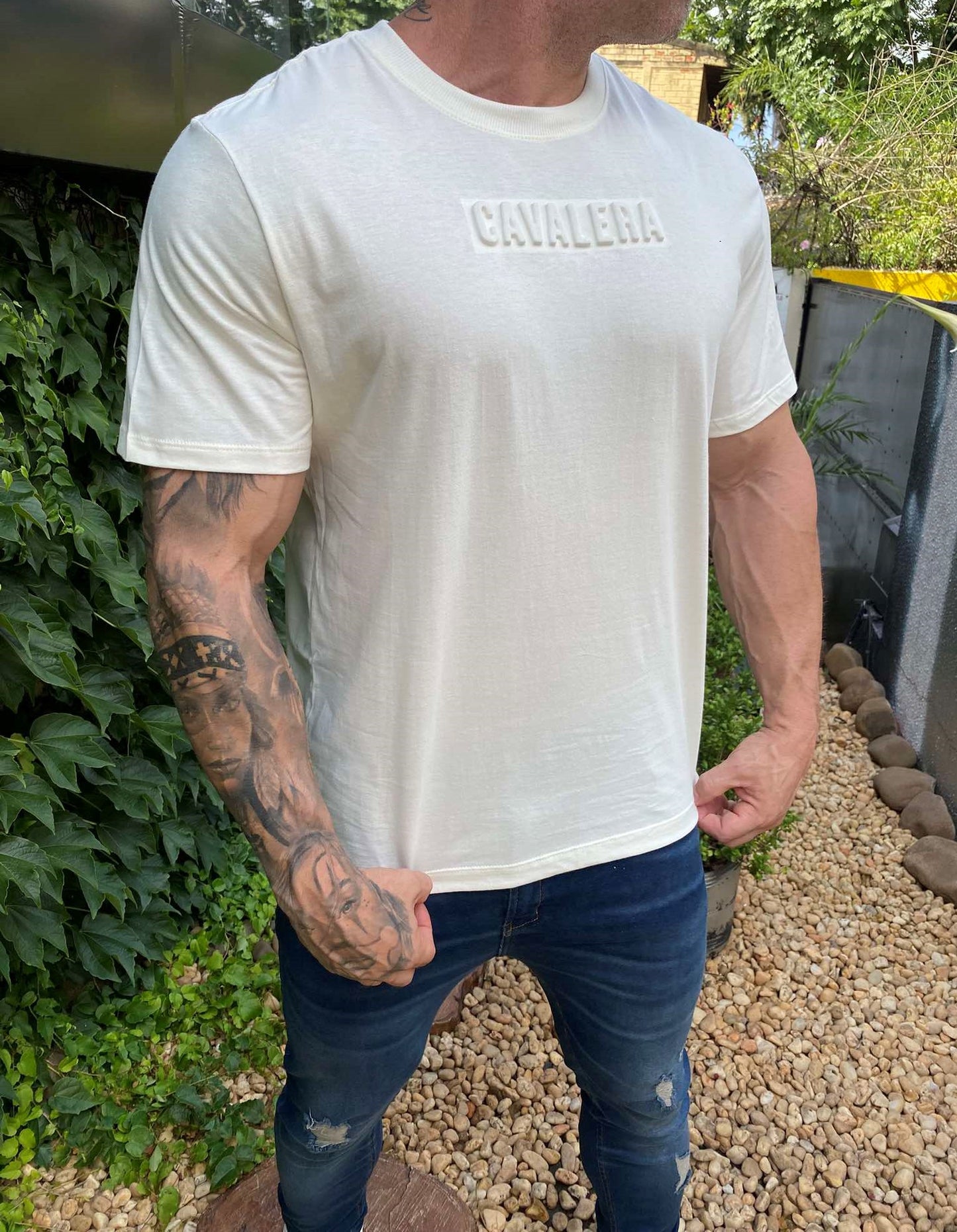 Camiseta Cavalera Relevo OFF