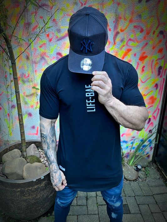 Camiseta Life Bae Alongada Black