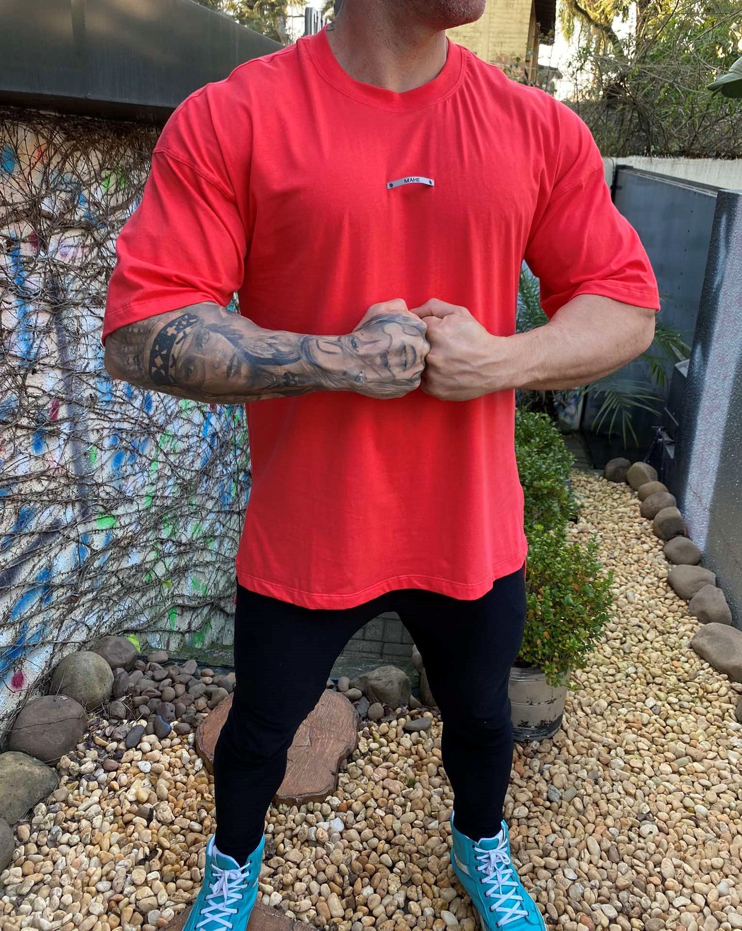 Camiseta Mahe Oversized Red Spray