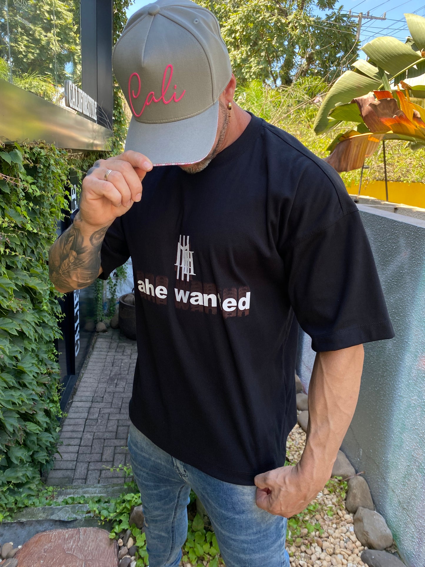 Camiseta Oversized Mahe Black White