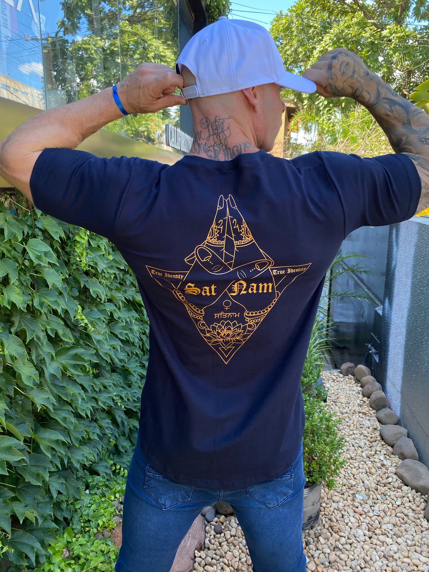 Camiseta Cali Sat Nam