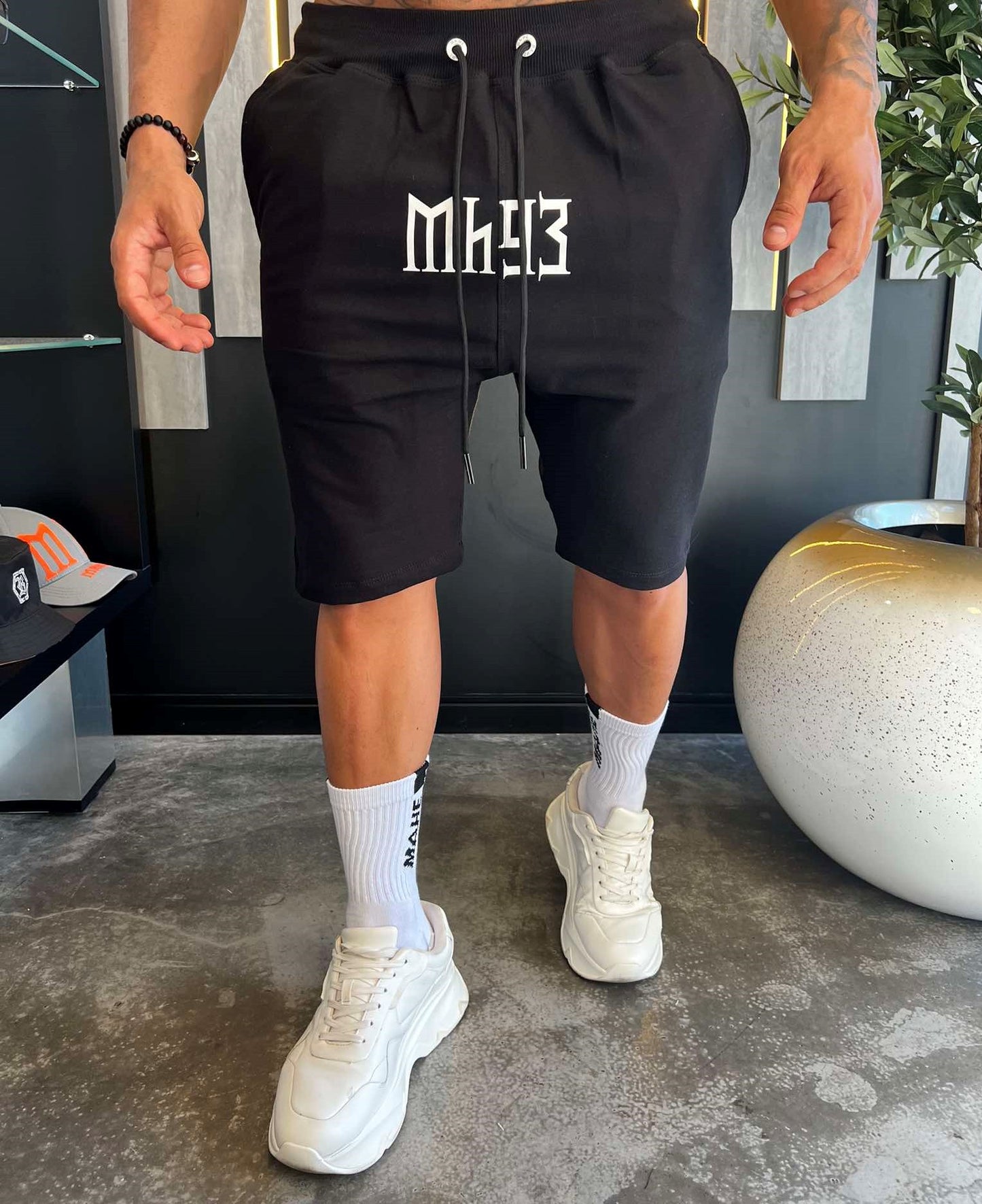 Bermuda Mahe Thor