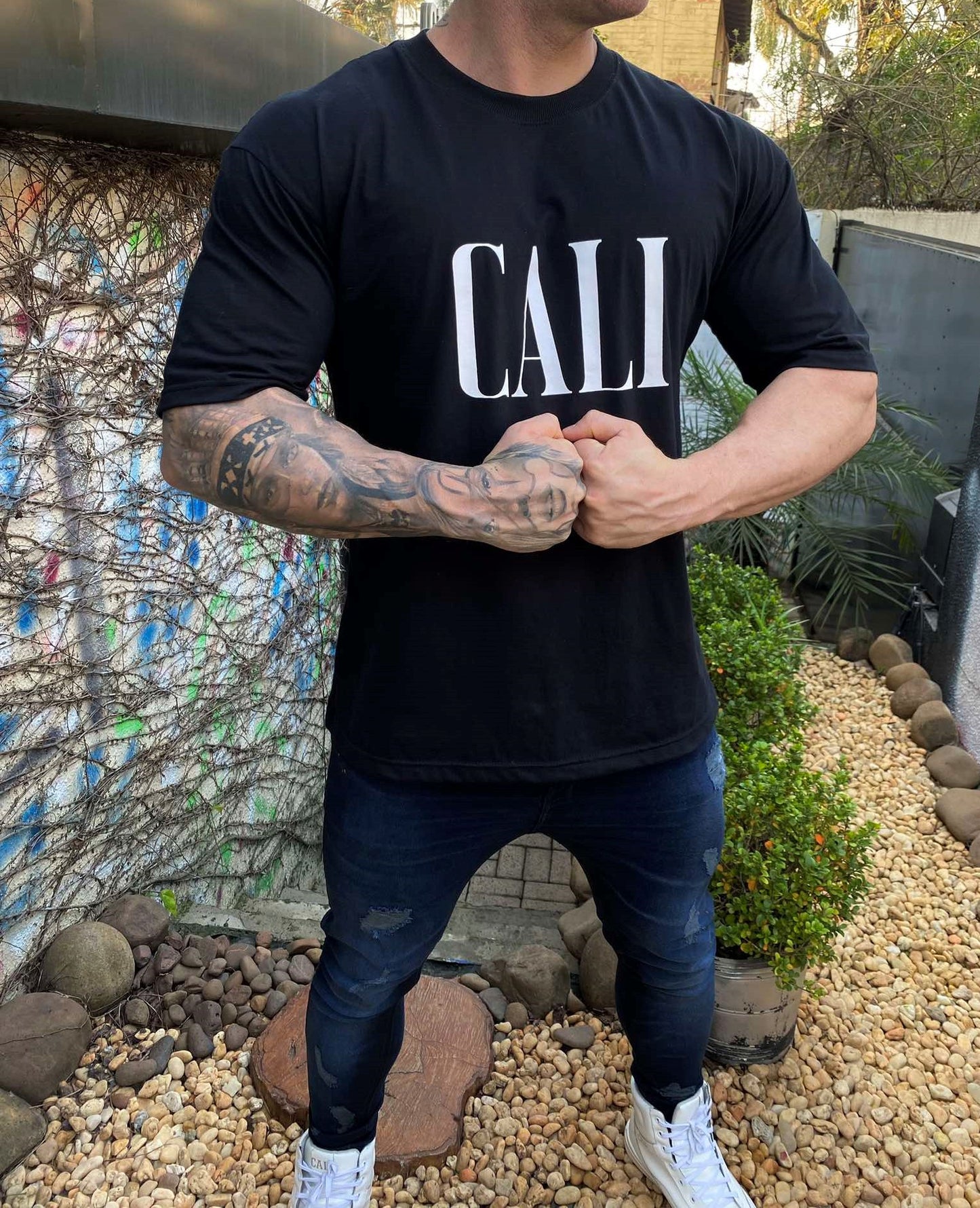 Camiseta Cali Oversized Abundância