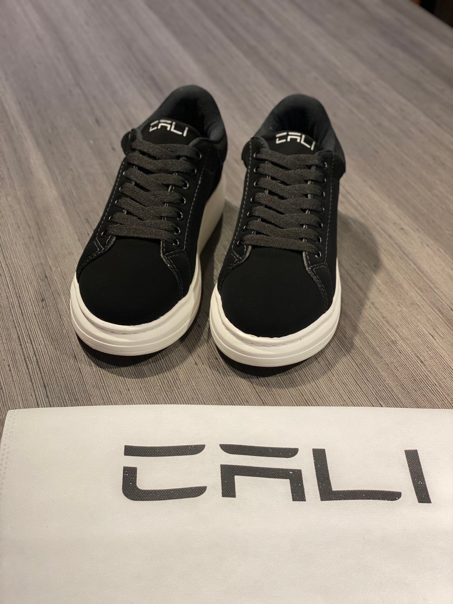 Tênis Cali Tesla Black