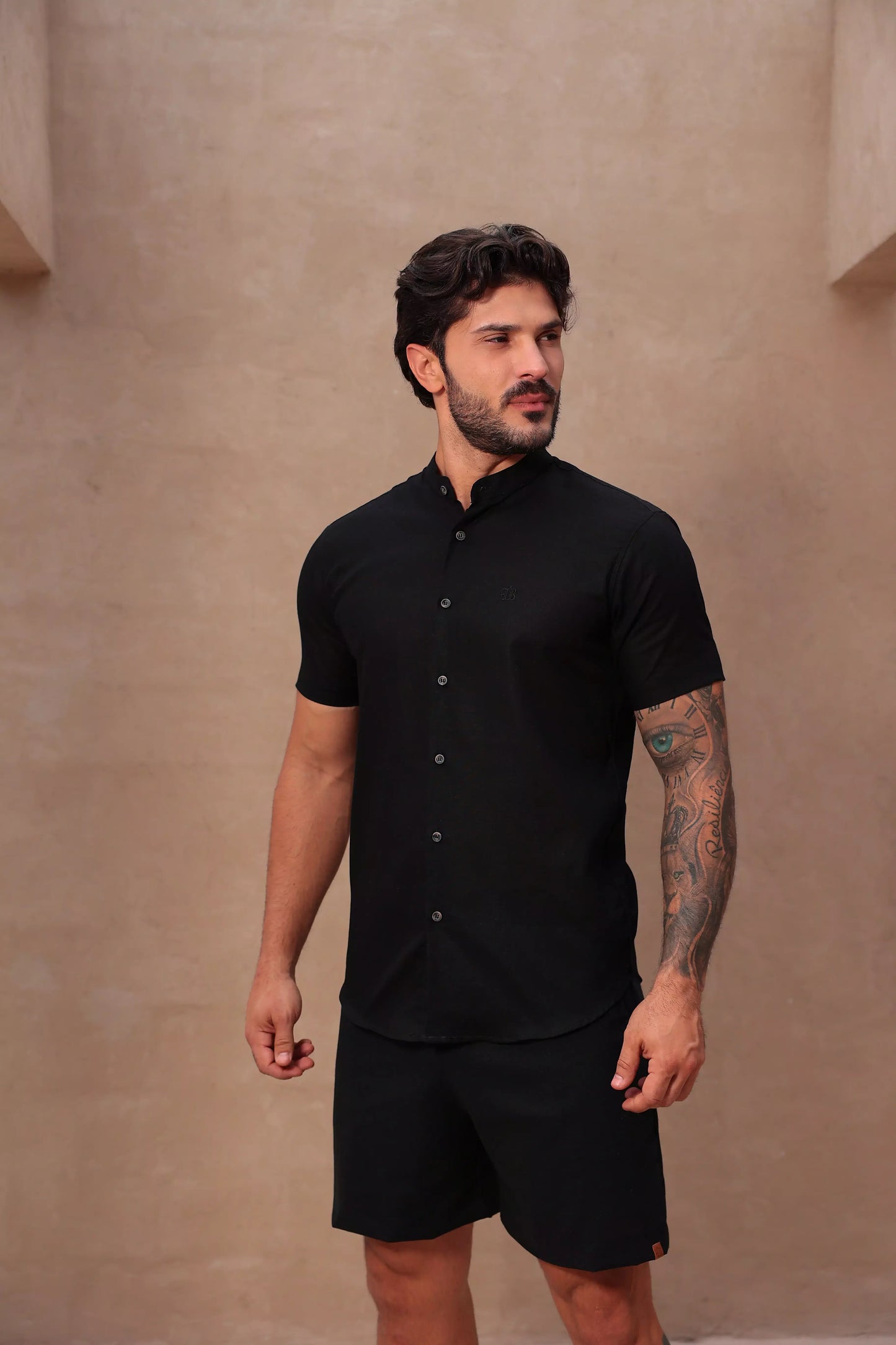 Camisa Curta Linho Preta