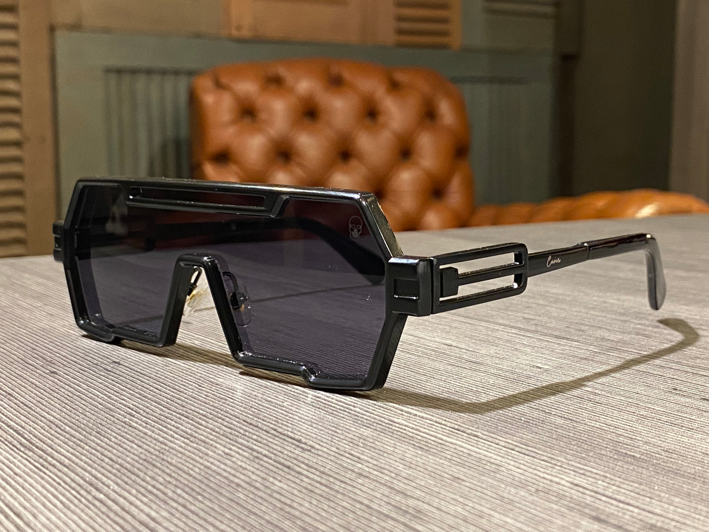 Óculos de Sol Tron Metalic Black