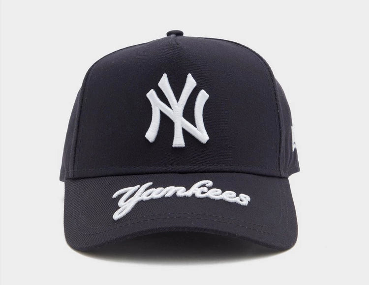 Boné New Era Yankess Marinho Branco