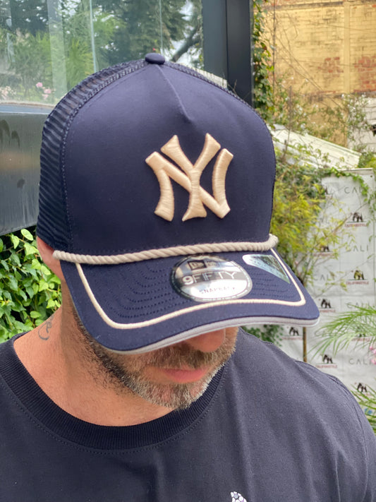 Boné 9FIFTY A-Frame Trucker New York Yankees Vintage Team Rope