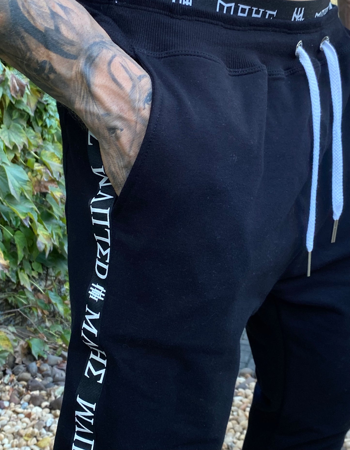 Calça Mahe Moletom Harlem Black