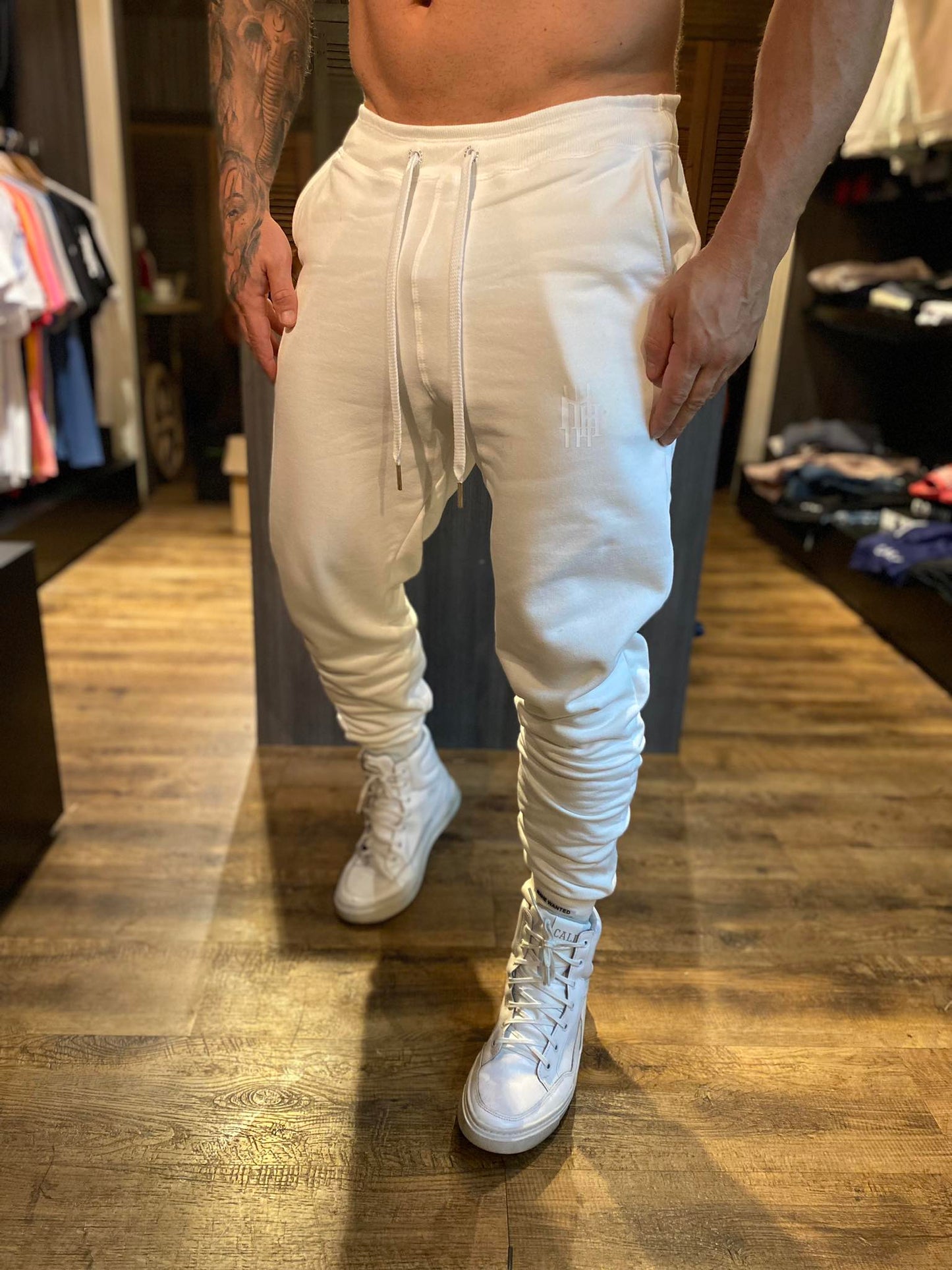 Calça Mahe Moletom White Over