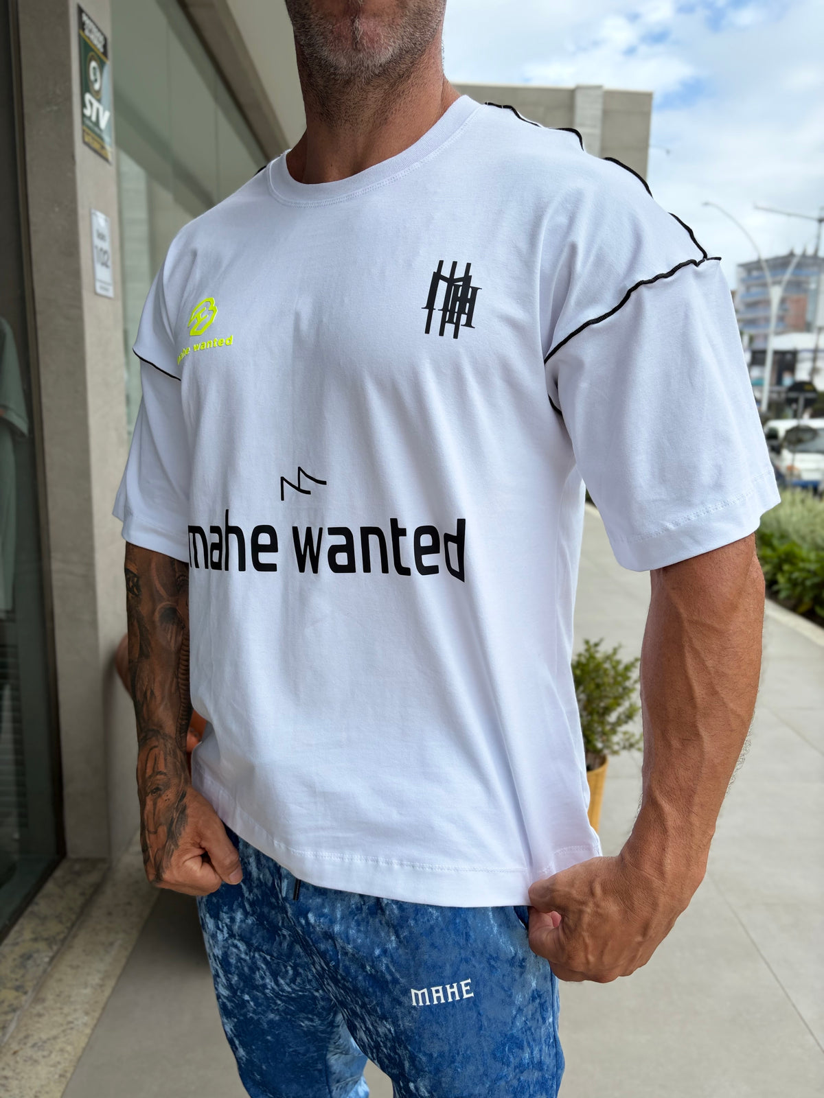 Camiseta Mahe Aspen branca oversized - foto 3 de 19
