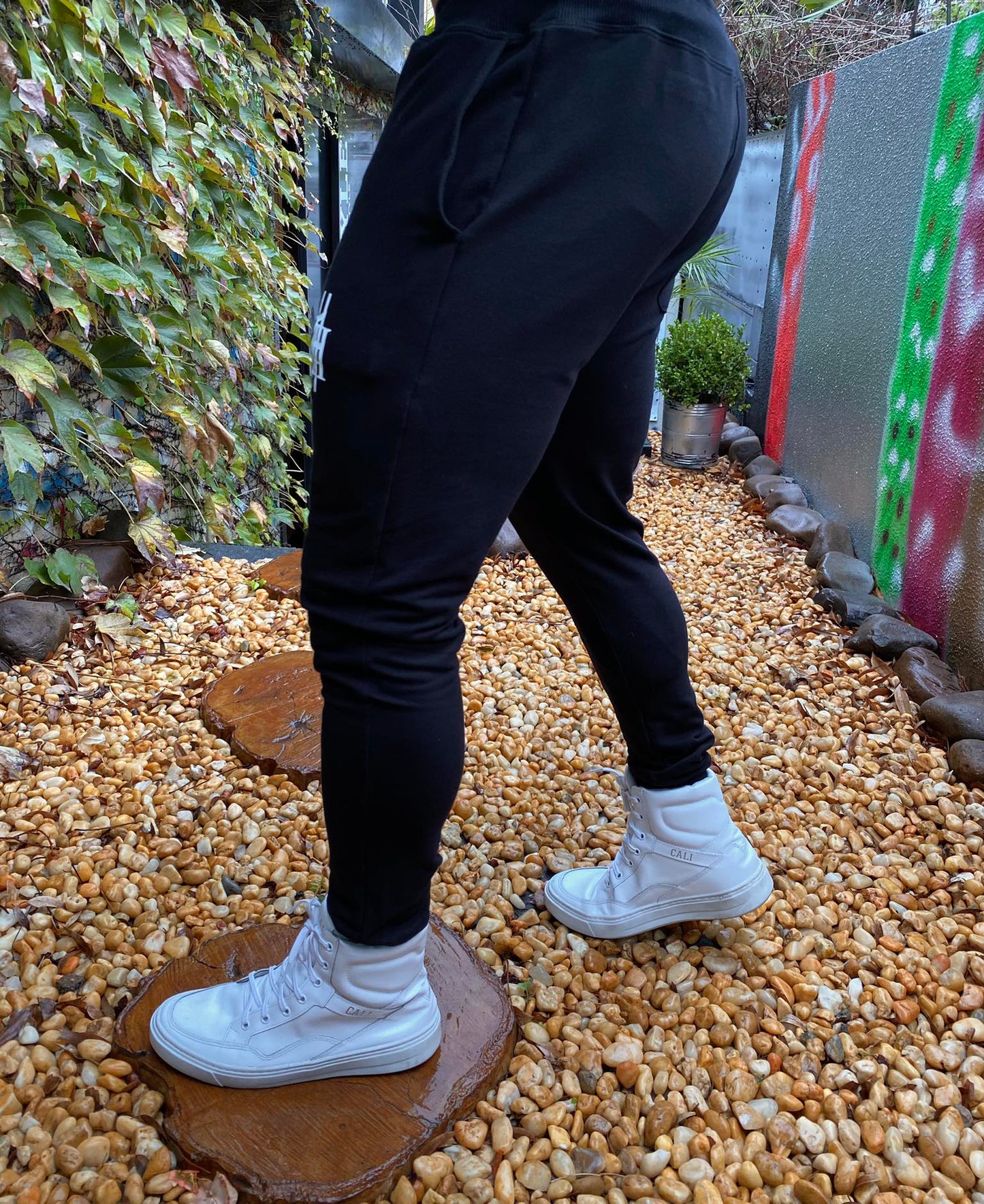 Calça de Moletom Mahe BLK