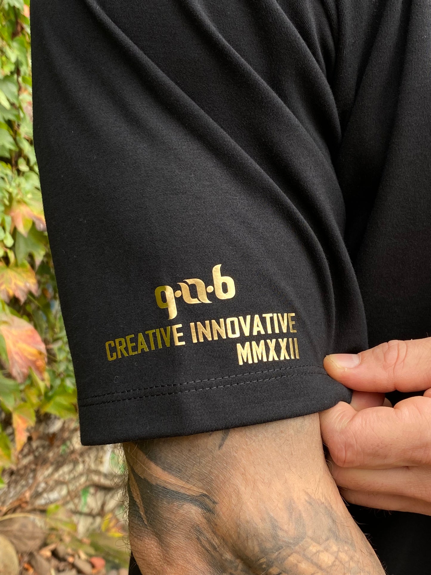 Camiseta Oversized GAB Black Gold