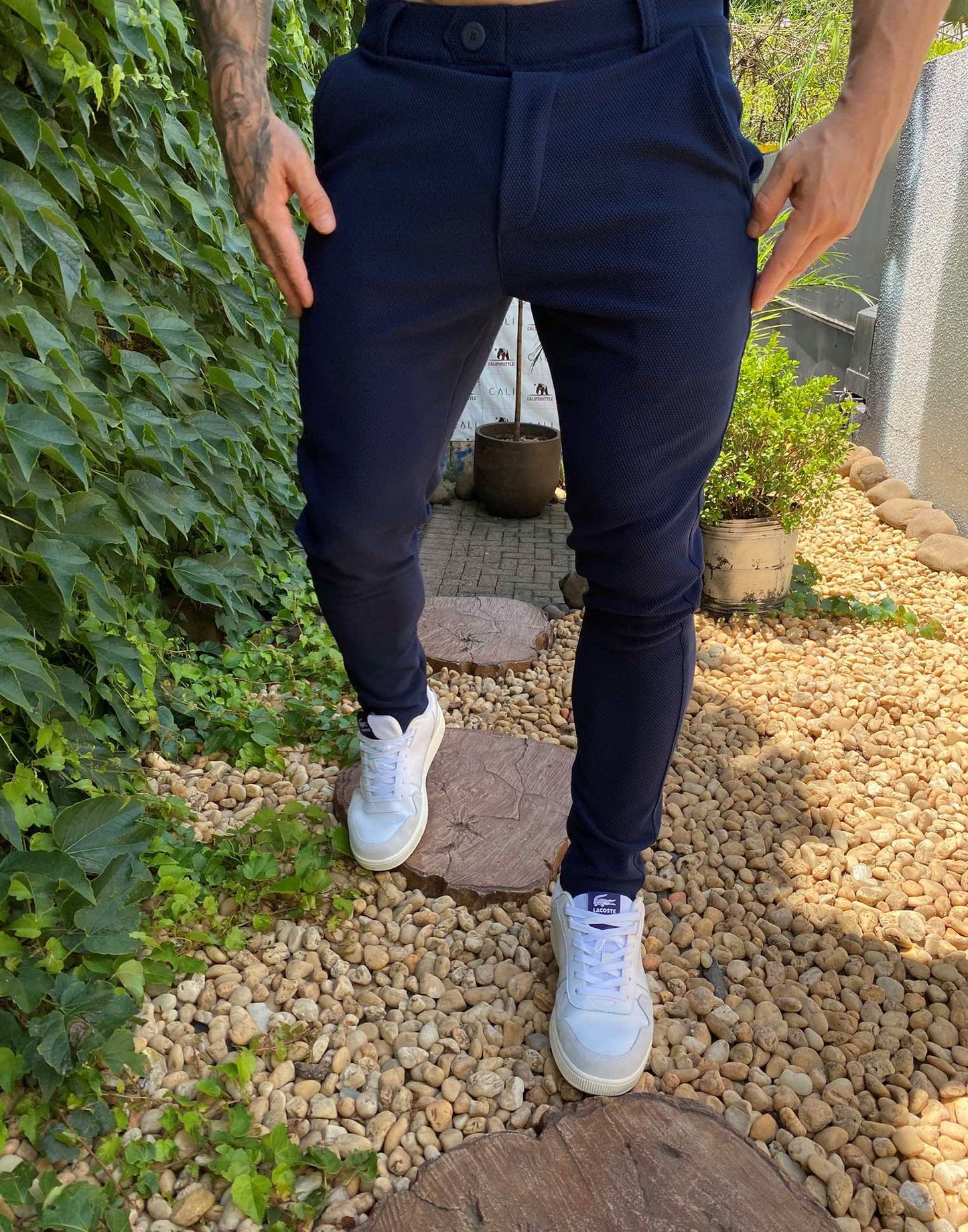 Calça alfaiataria premium azul escuro - foto 4 de 6