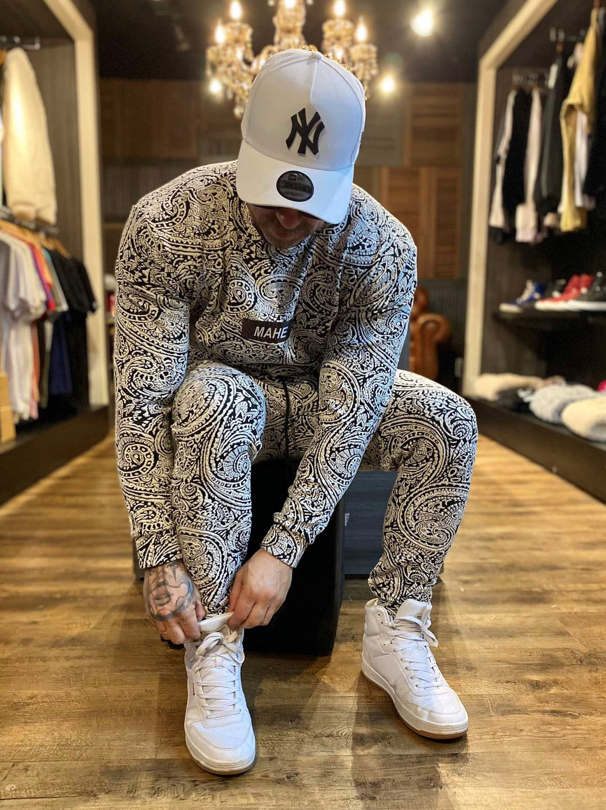 Conjunto moletom estampado Mahe