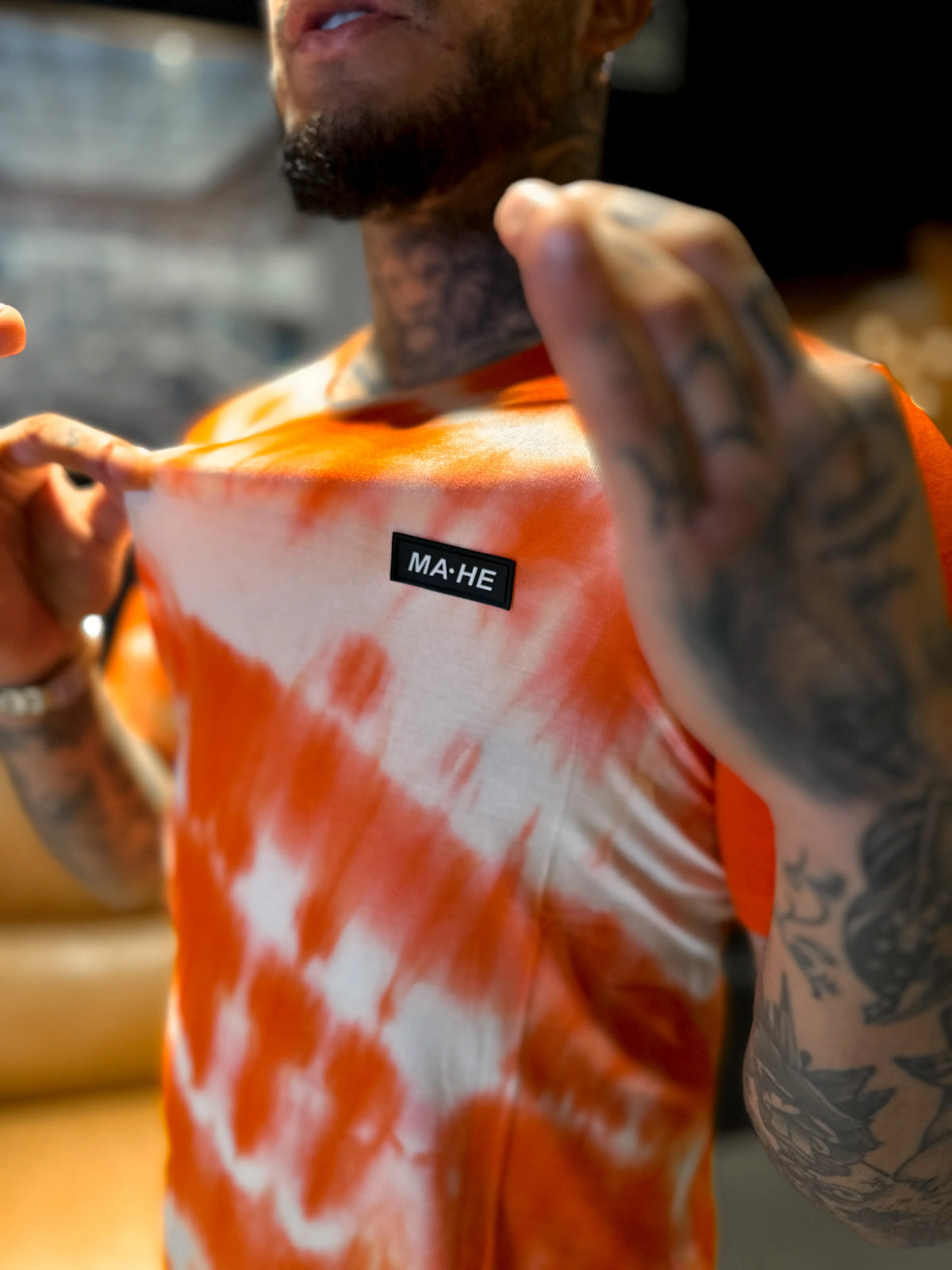 Camiseta Mahe tie dye em viscolycra - foto 2 de 4