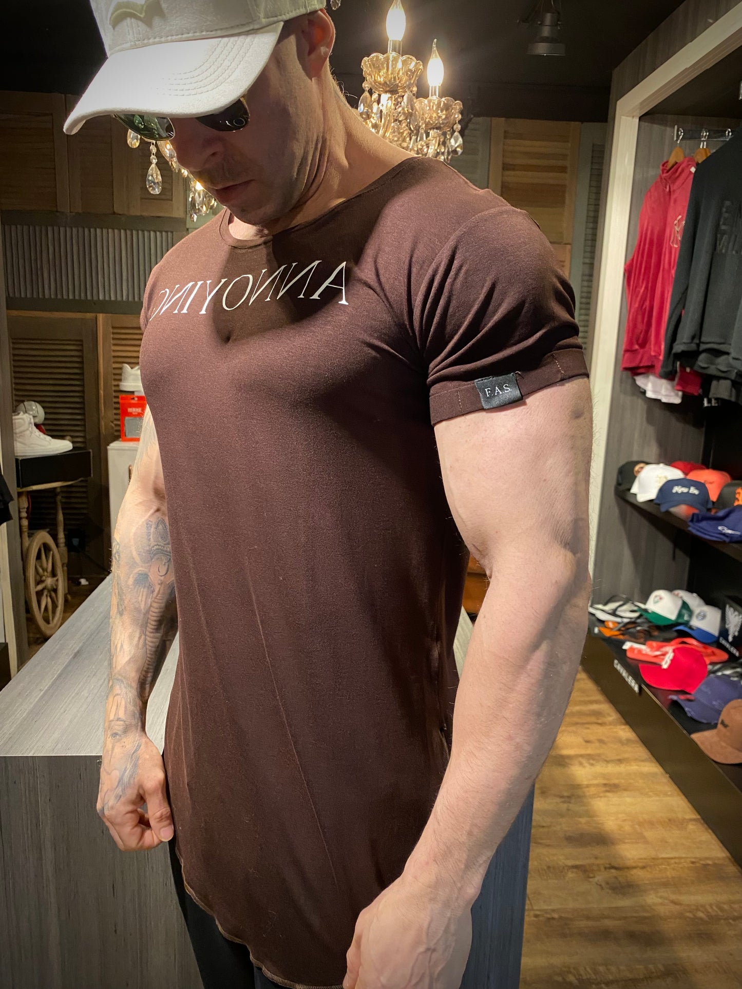 Camiseta Gniyonna - Brow
