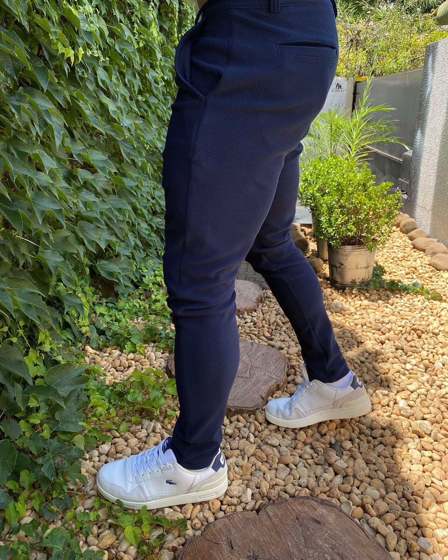 Calça alfaiataria premium azul escuro - foto 5 de 6