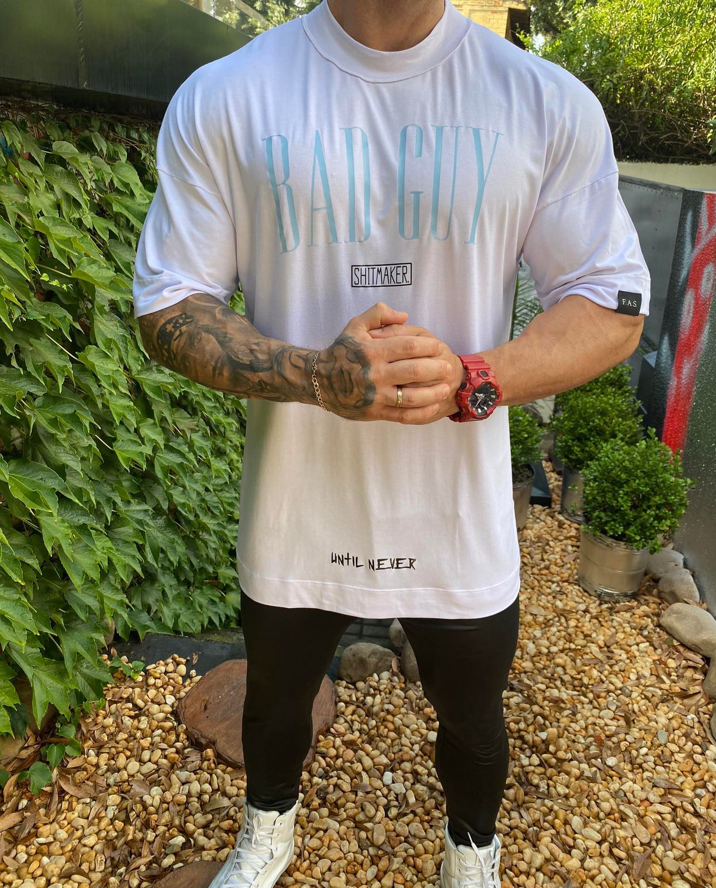 Camiseta Oversized Bad Guy Branca
