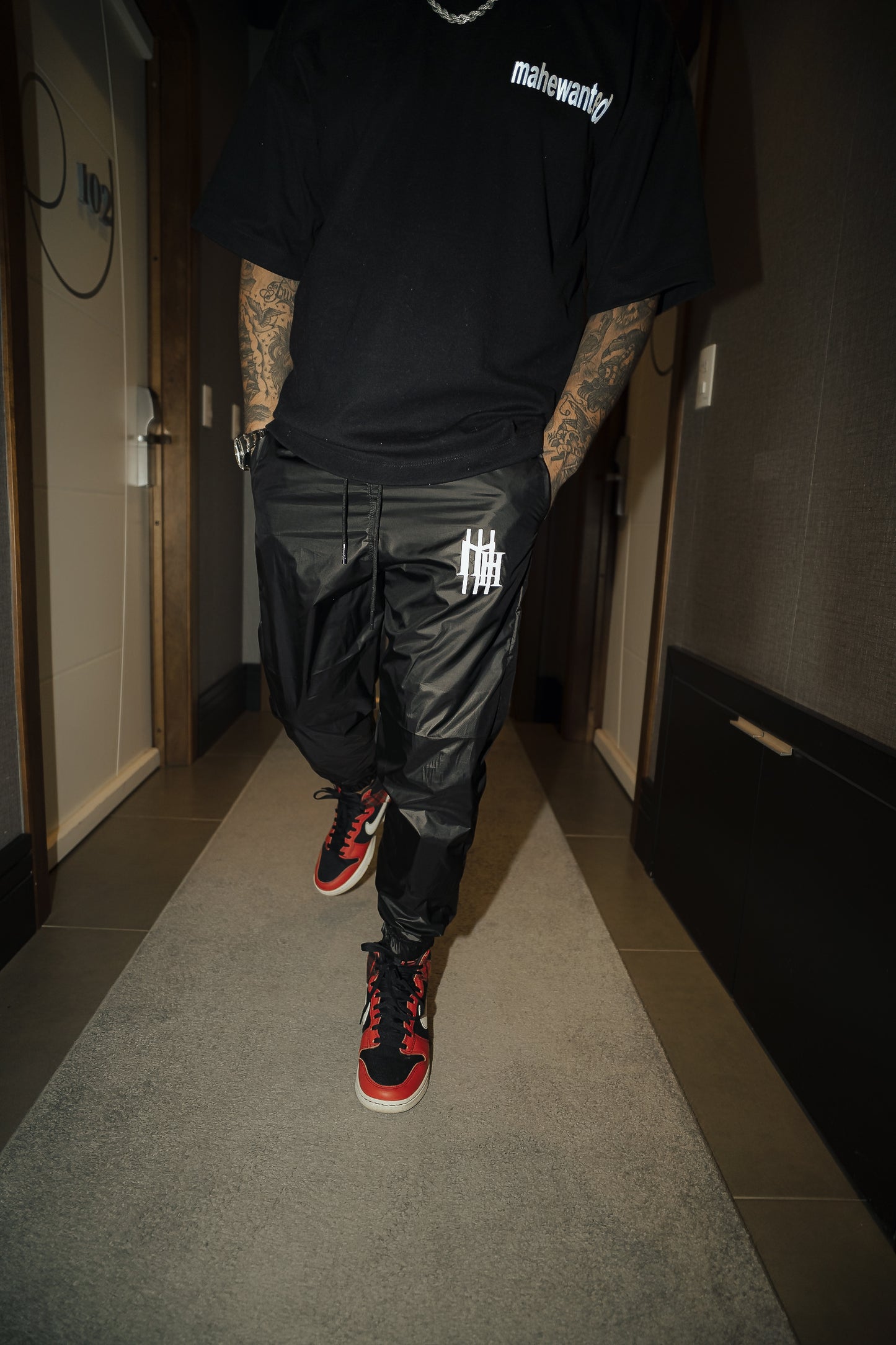 Calça Mahe Black Tactel Logo
