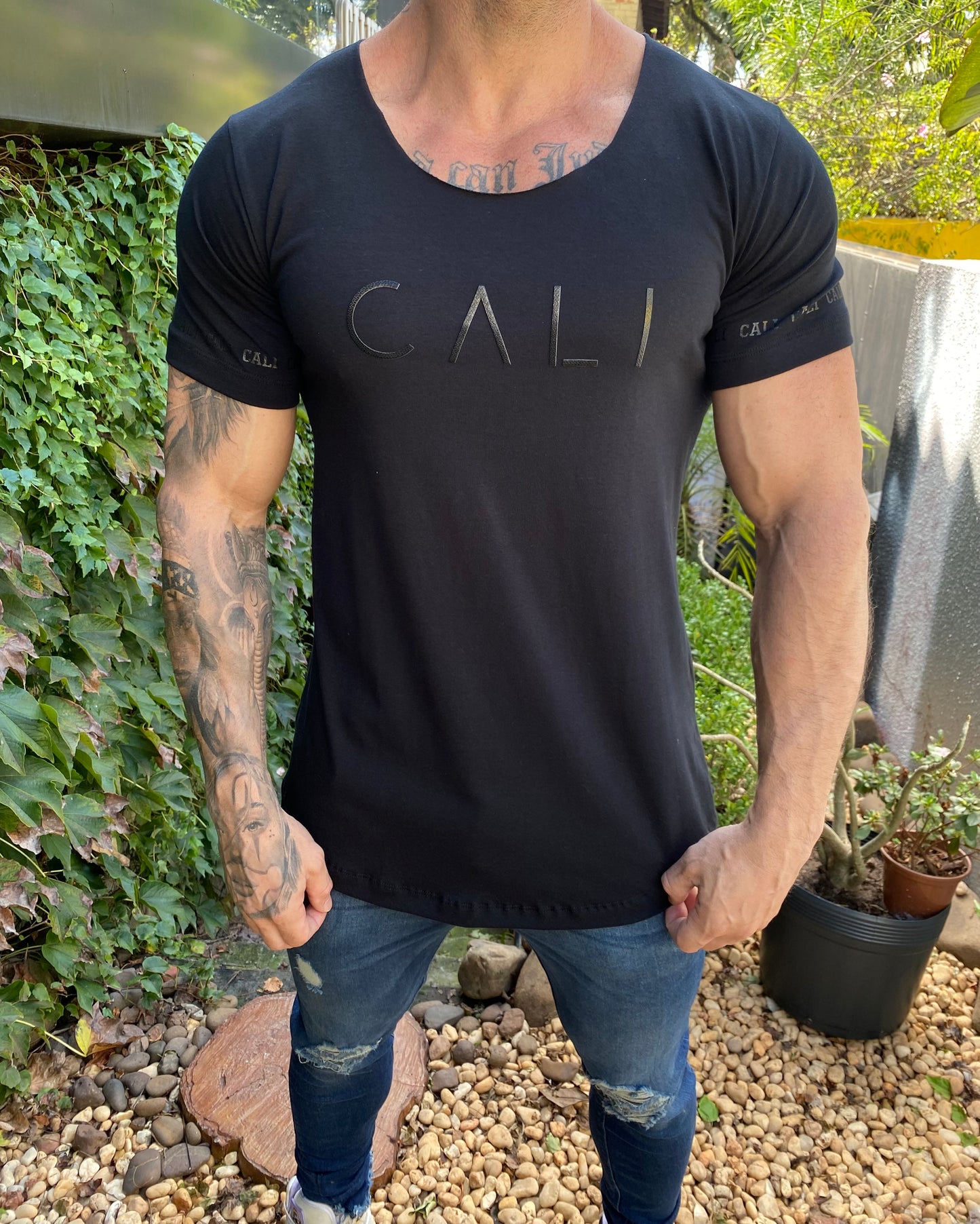 Camiseta Cali Feather Gold
