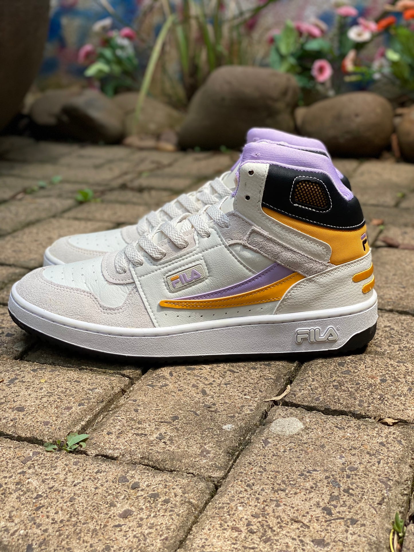 Tênis Fila Botinha White Yellow Purple