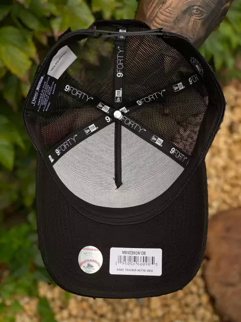 Boné New Era NY Aba Curva Preto Trucker