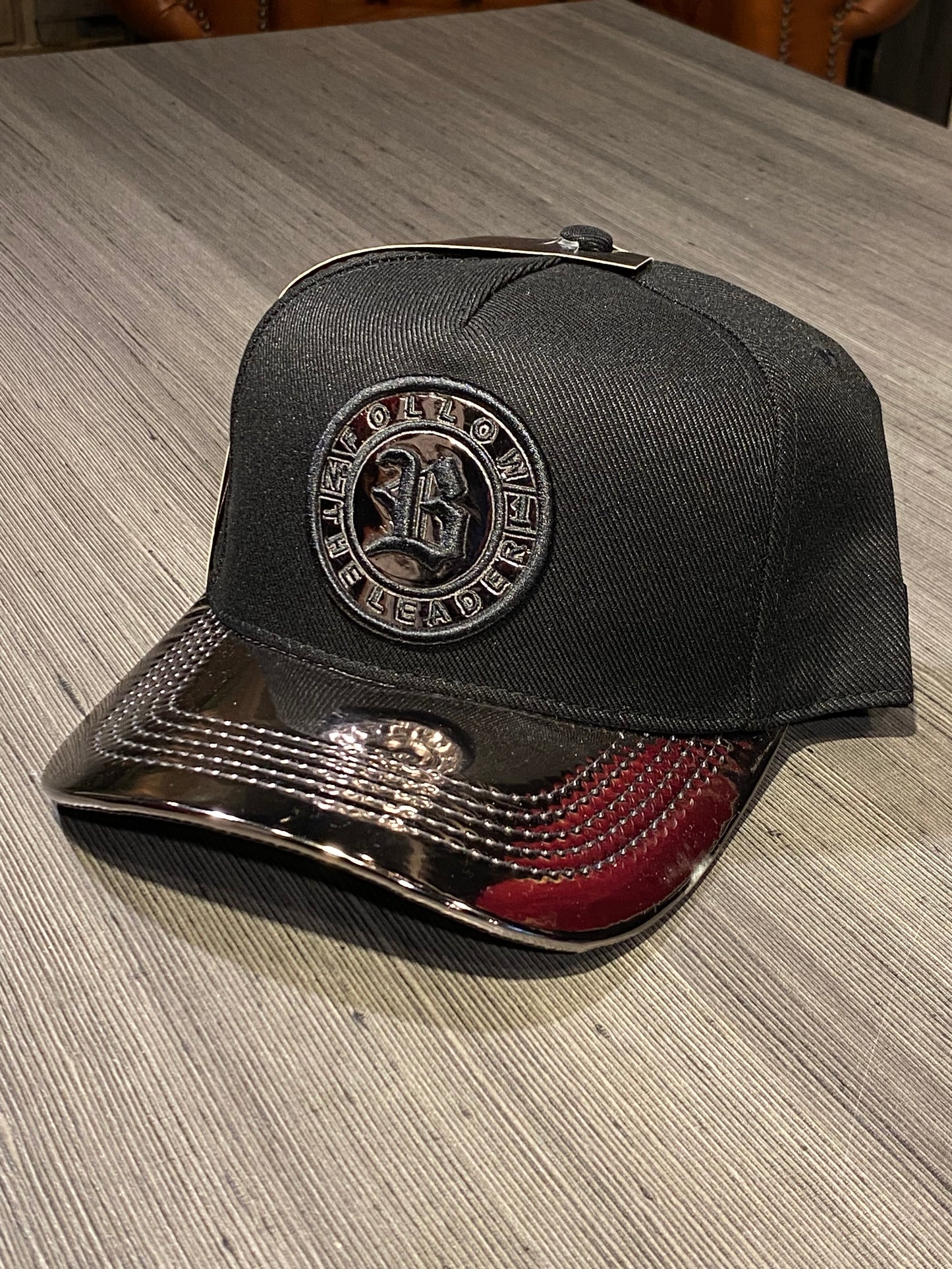 Boné Snapback Preto Follow Reflex Chumbo