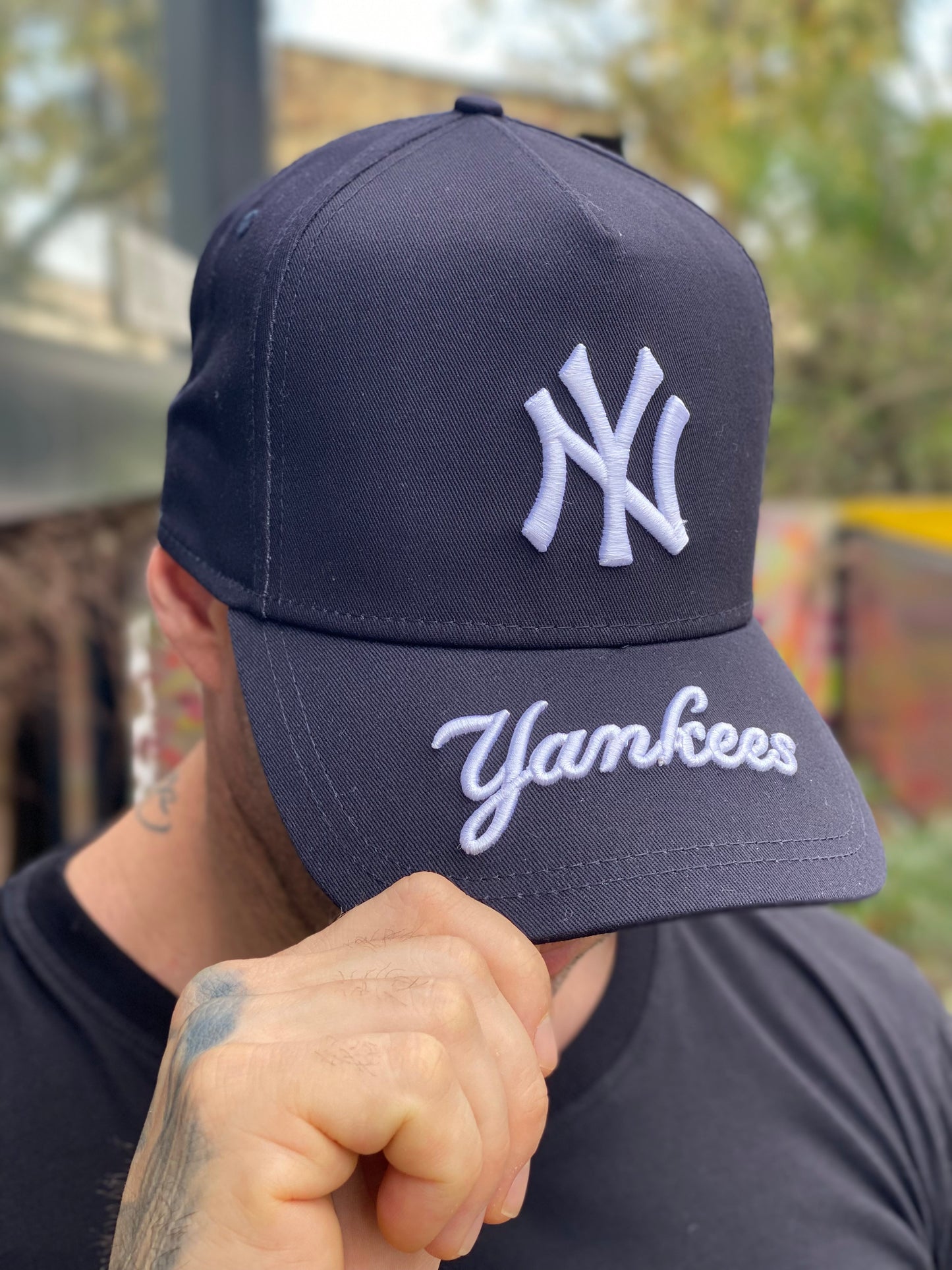 Boné New Era Yankess Marinho Branco